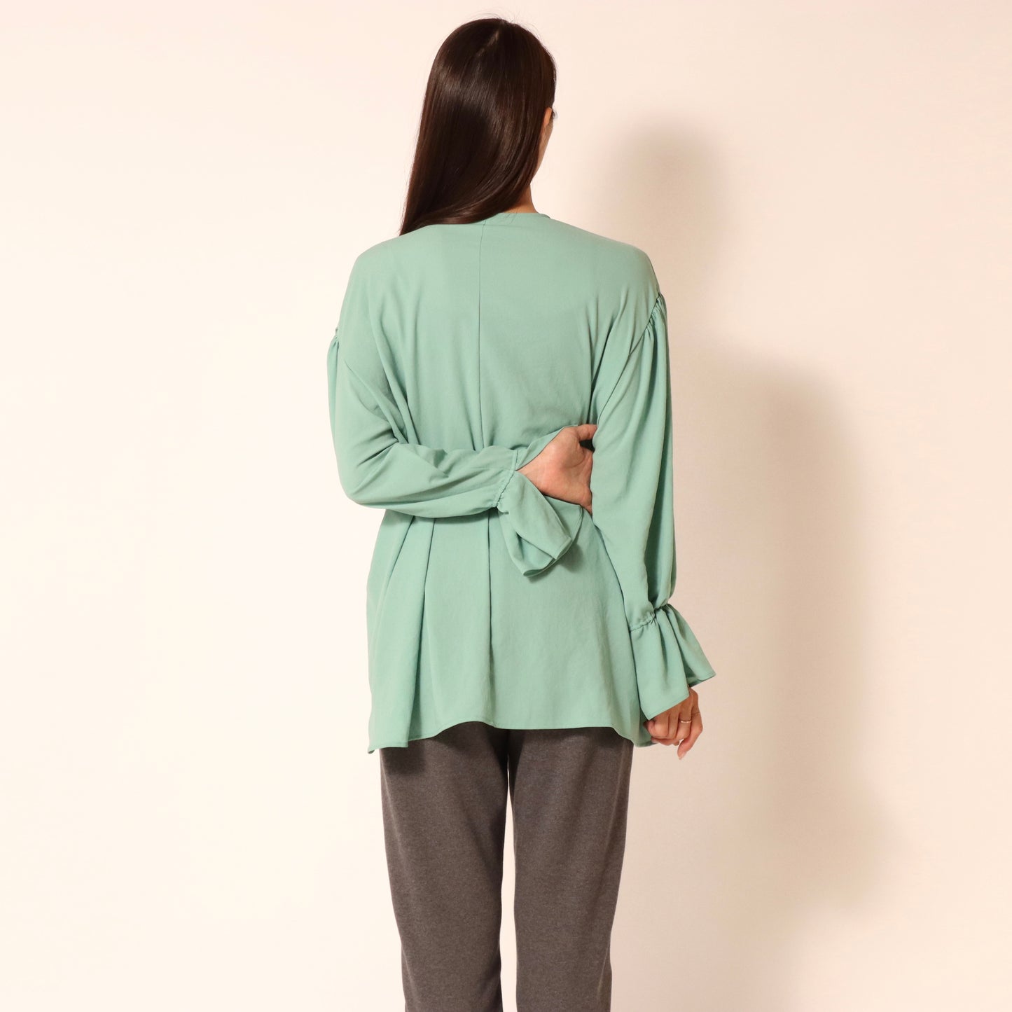 ストレッチシフォンワイドVネックブラウス 809408