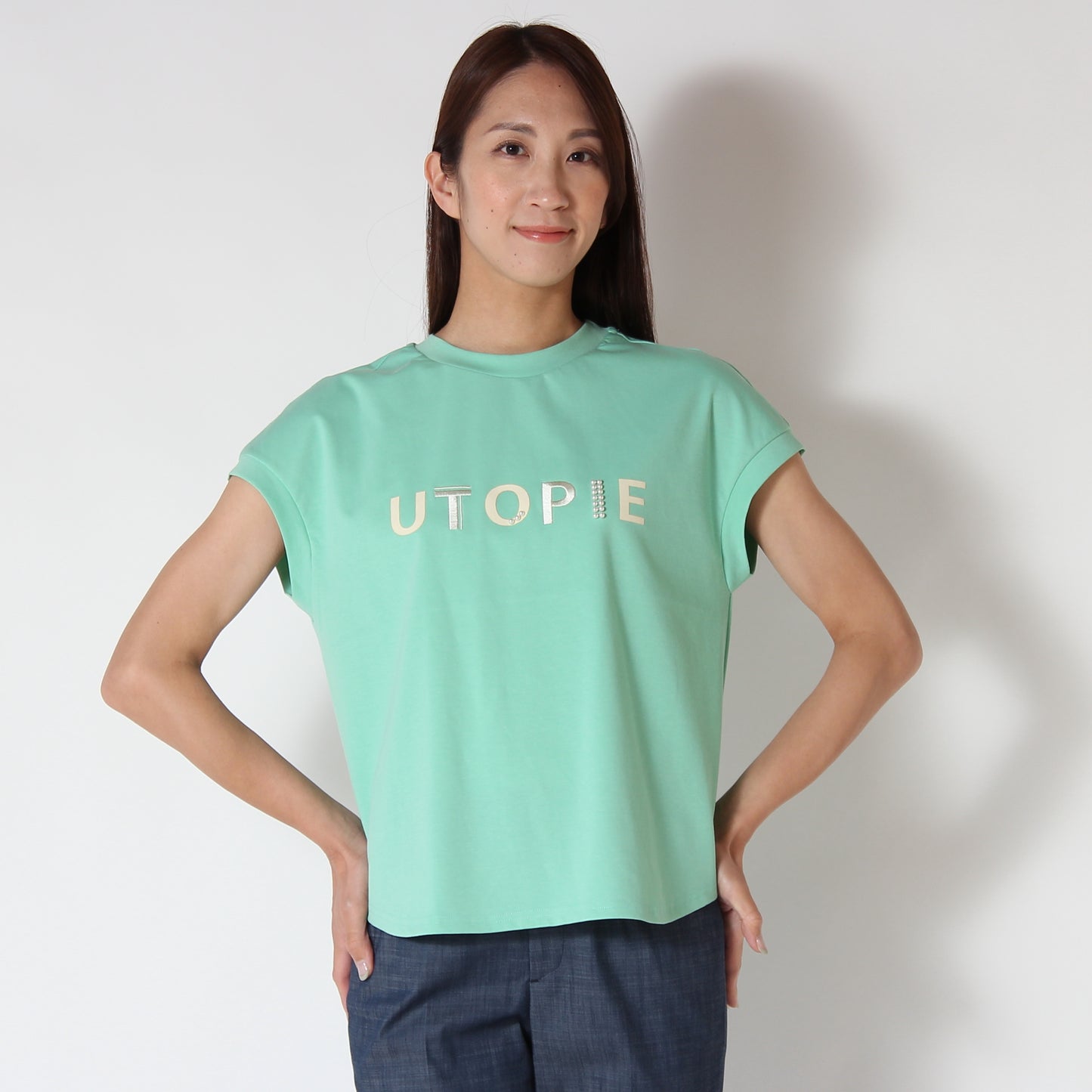 UTOPIEロゴパールTシャツ 7311010