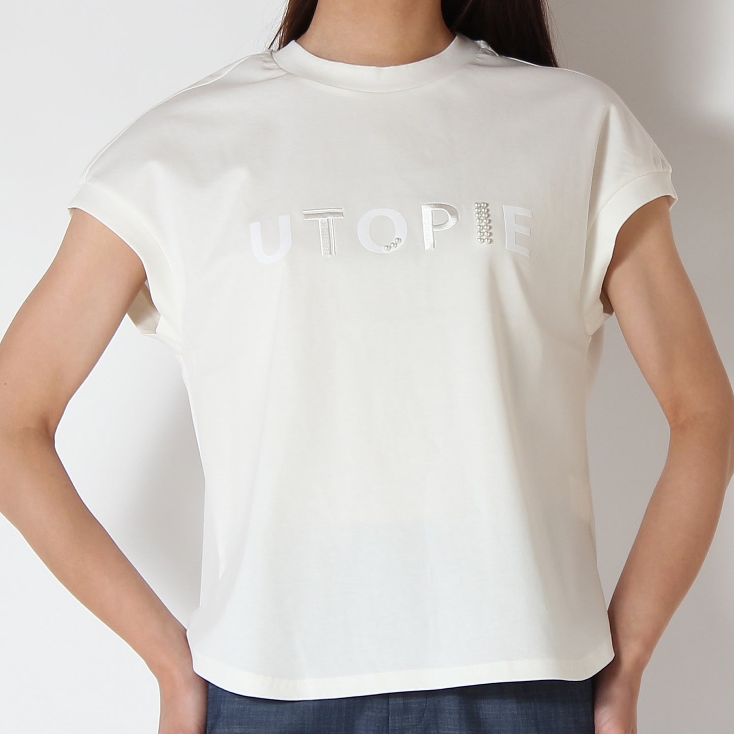 UTOPIEロゴパールTシャツ 7311010