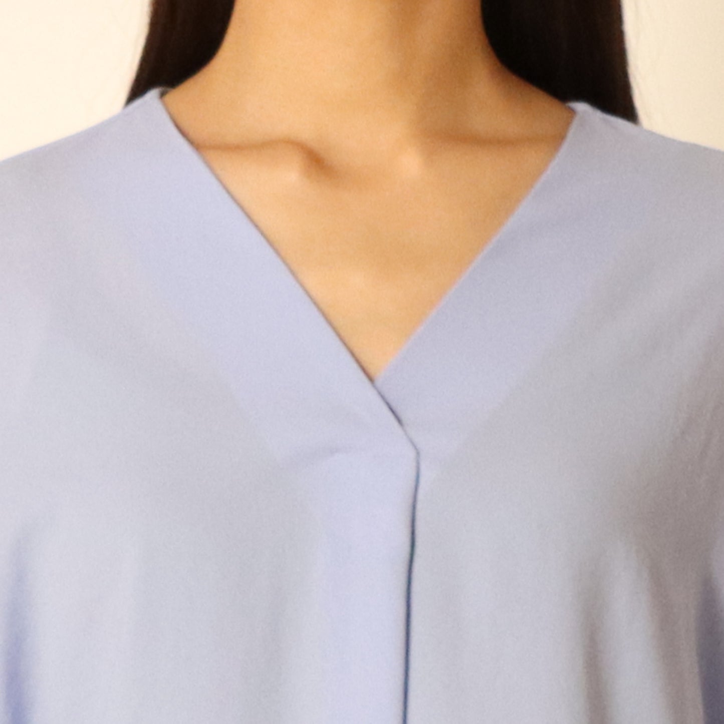 ストレッチシフォンワイドVネックブラウス 809408