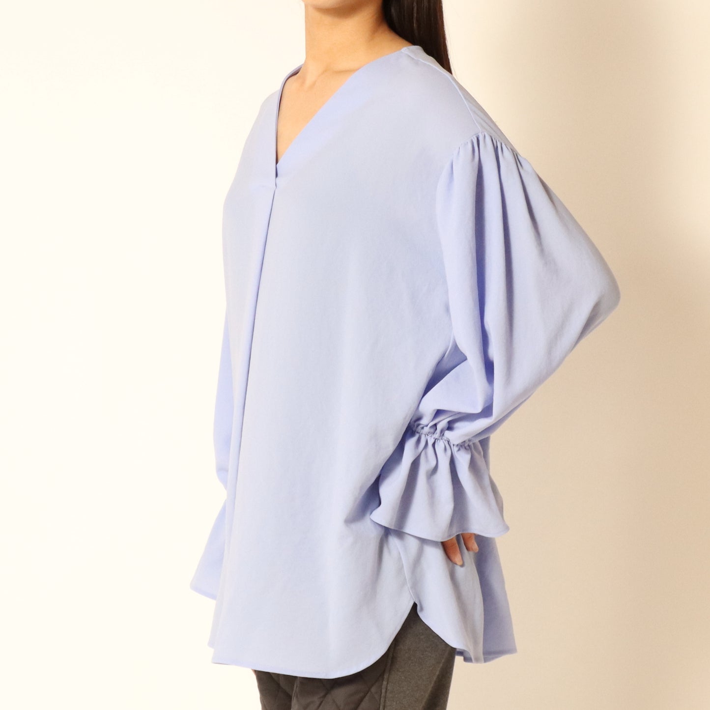 ストレッチシフォンワイドVネックブラウス 809408