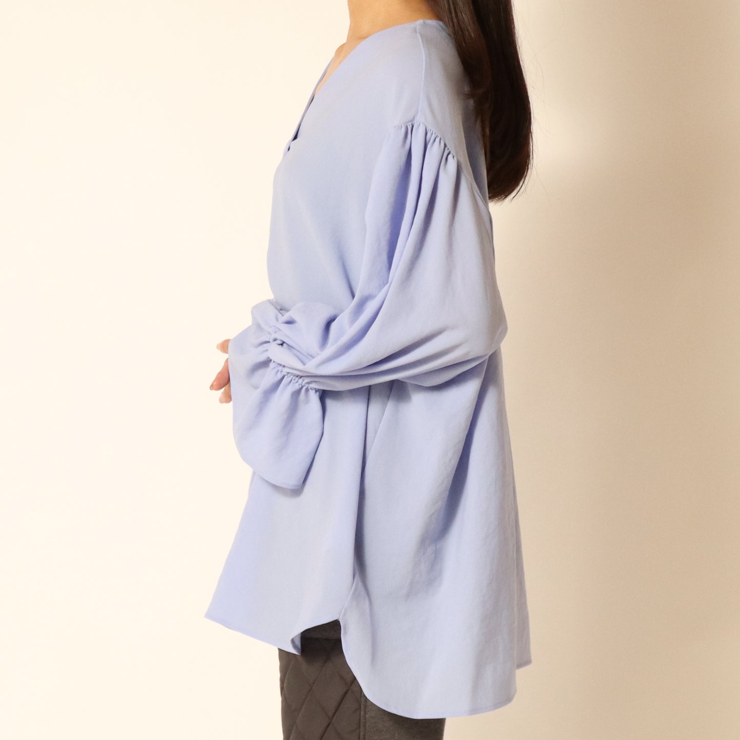 ストレッチシフォンワイドVネックブラウス 809408