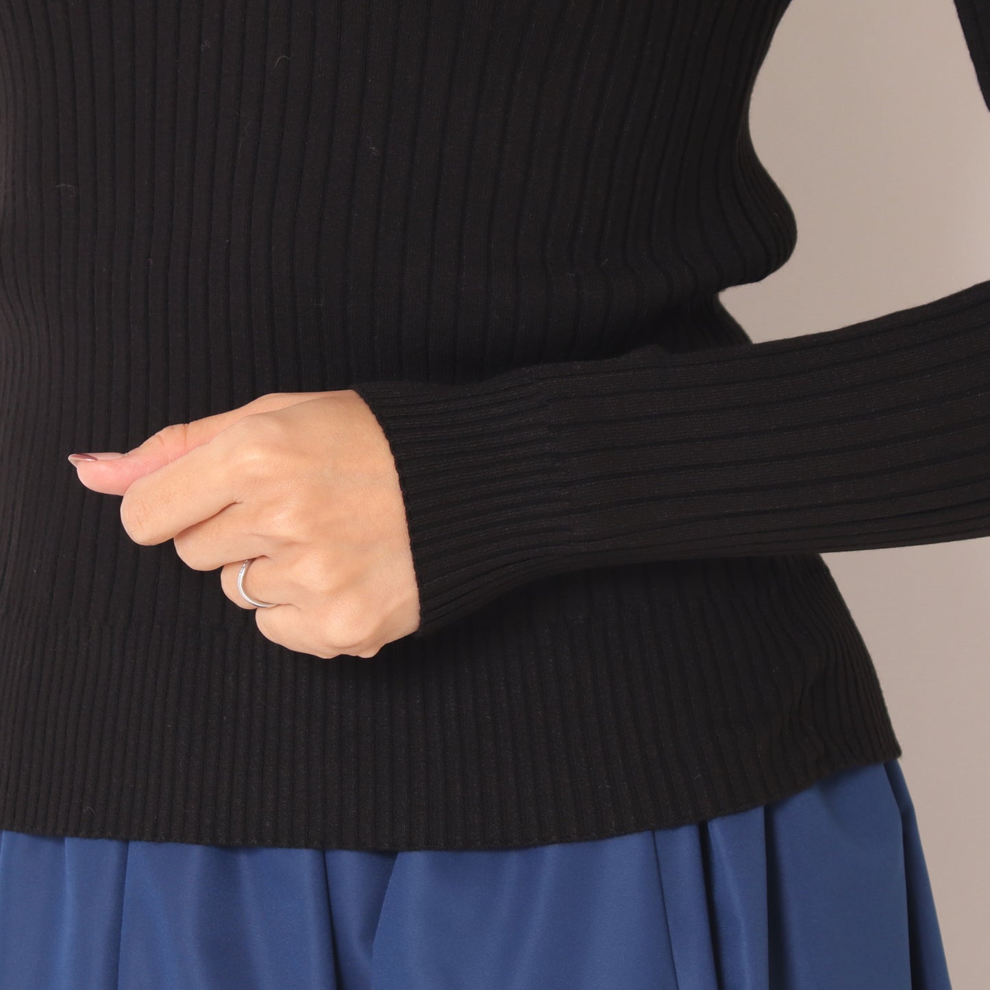 レーヨンポリリブクルーネック70534