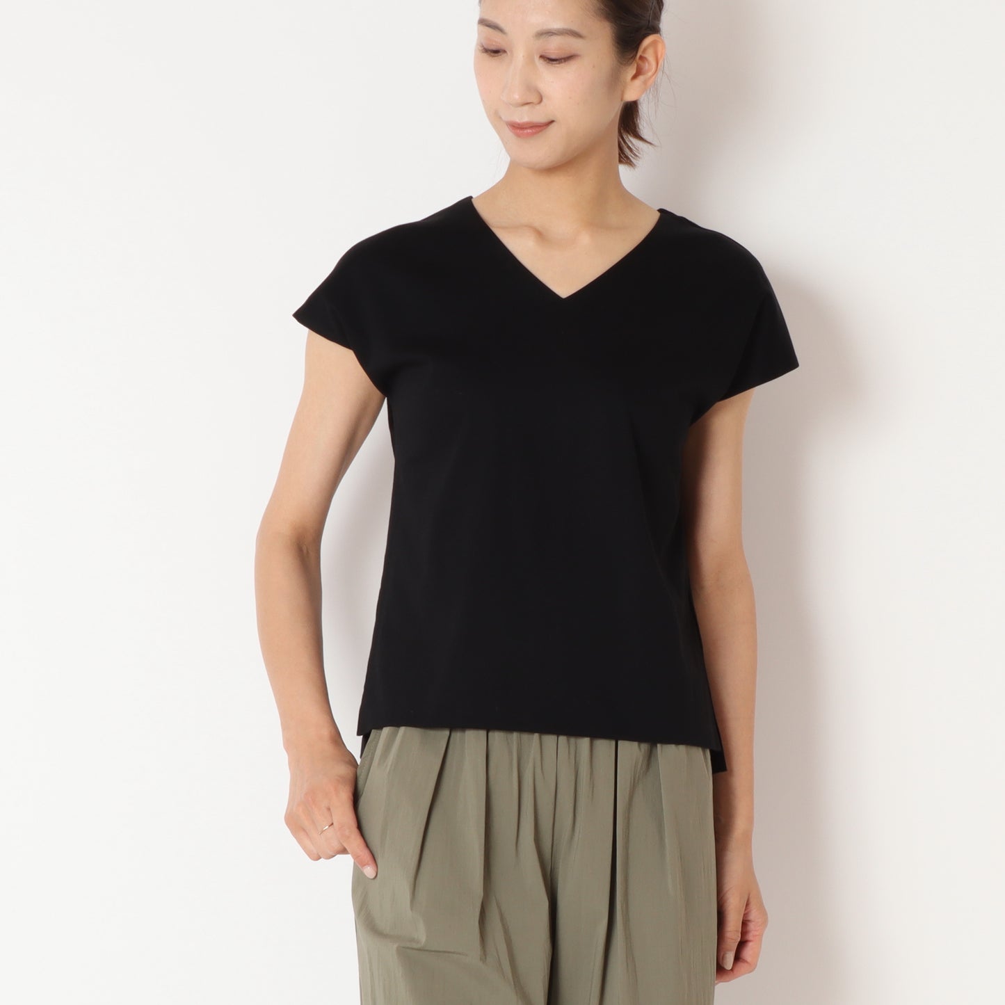 フレンチスリーブVネックTシャツ 80242704
