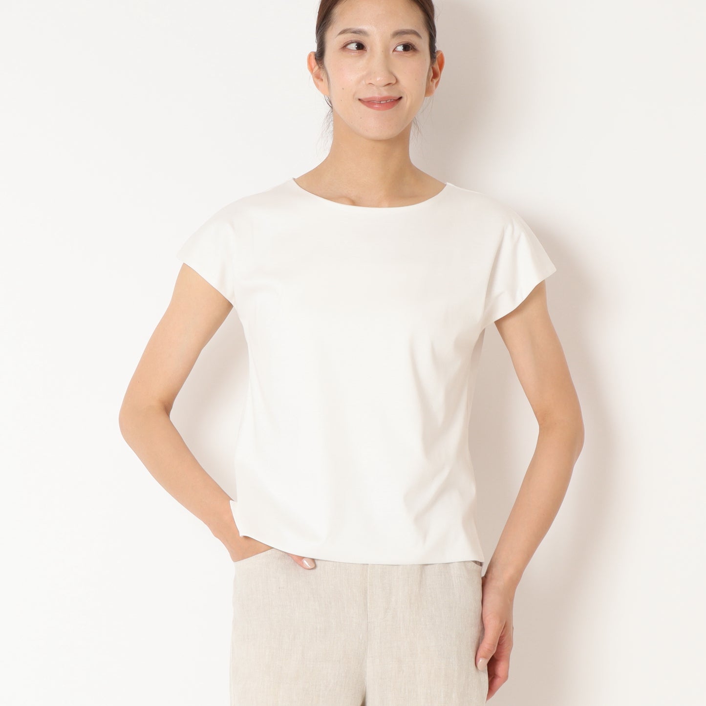 フレンチスリーブボートネックTシャツ 80242700
