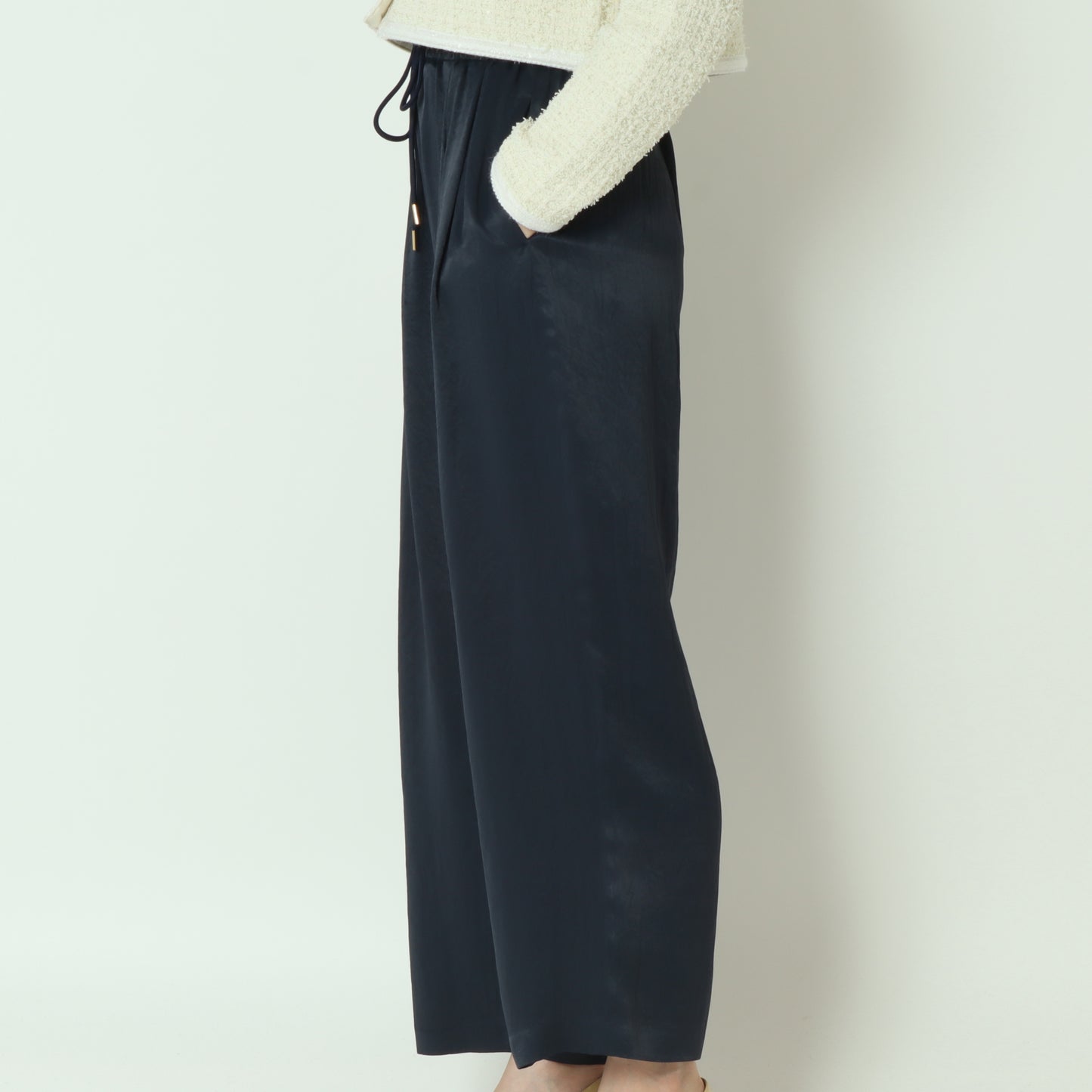 アセテートドロストストレートパンツ J4642A-24