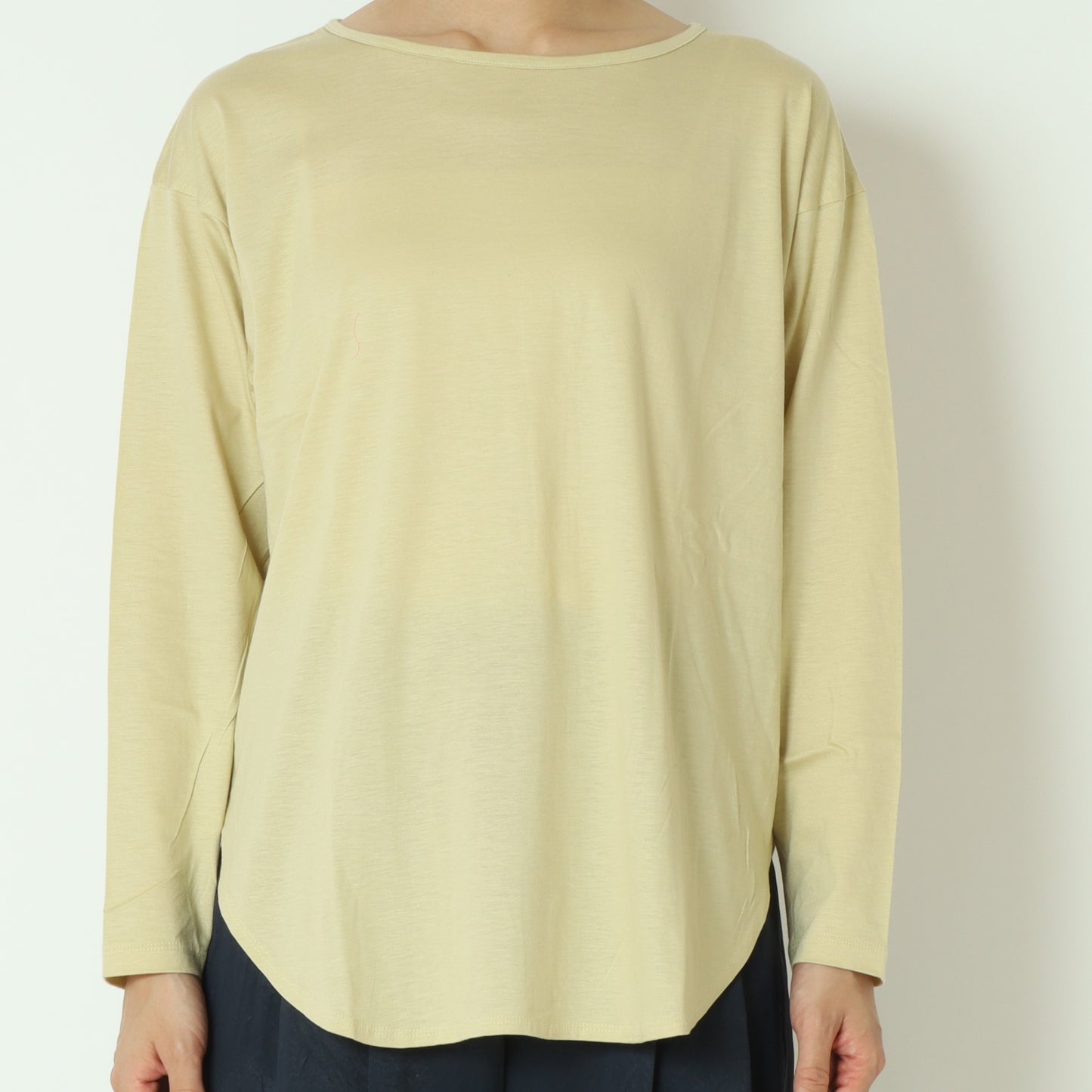 ラウンドネックTシャツ 8441003