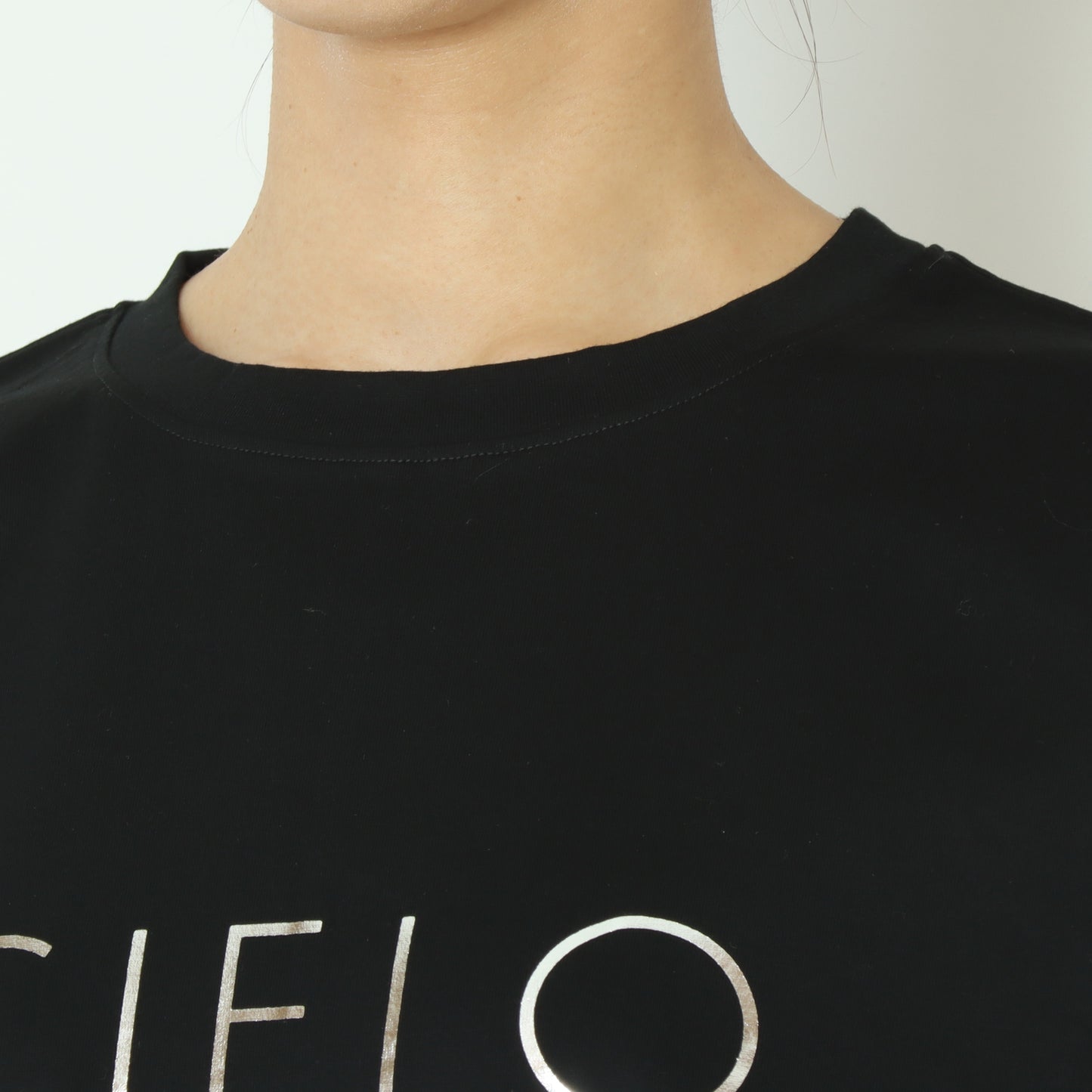 コンプレッションジャージー箔ロゴロングTシャツ 45035516