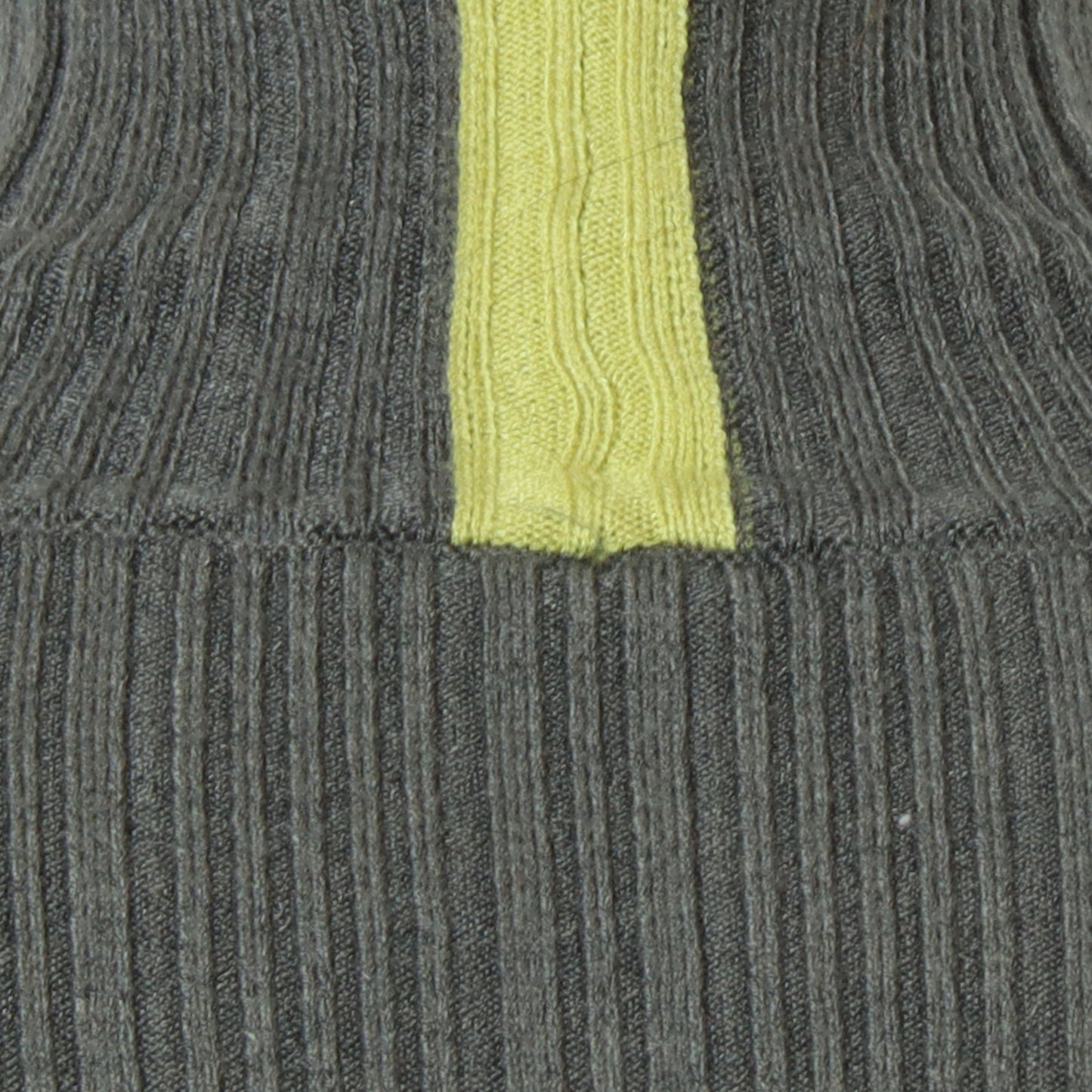 ランダムリブ配色ラインタートルネックニット 45235562