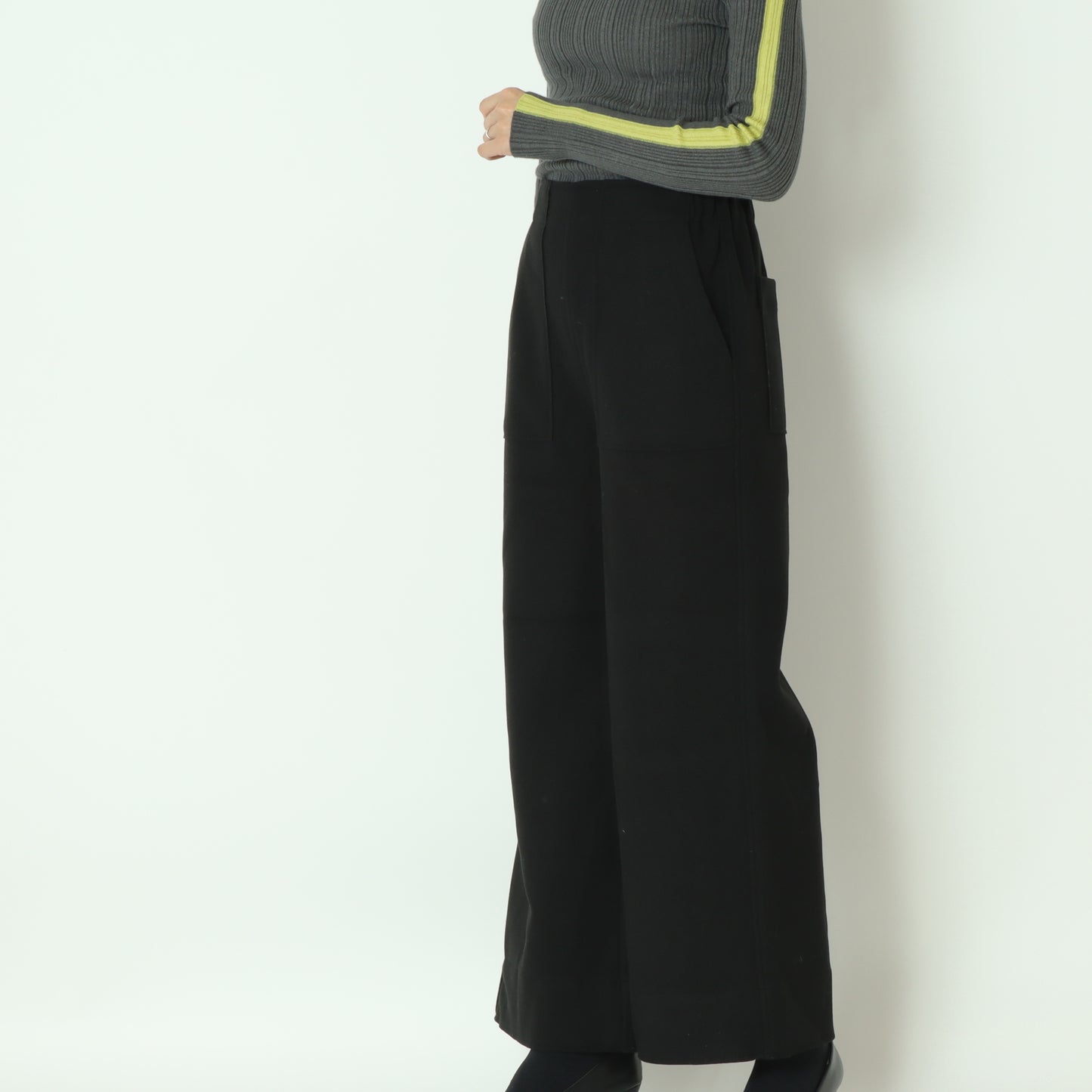 ウールレットフラノワイドパンツ 45096500