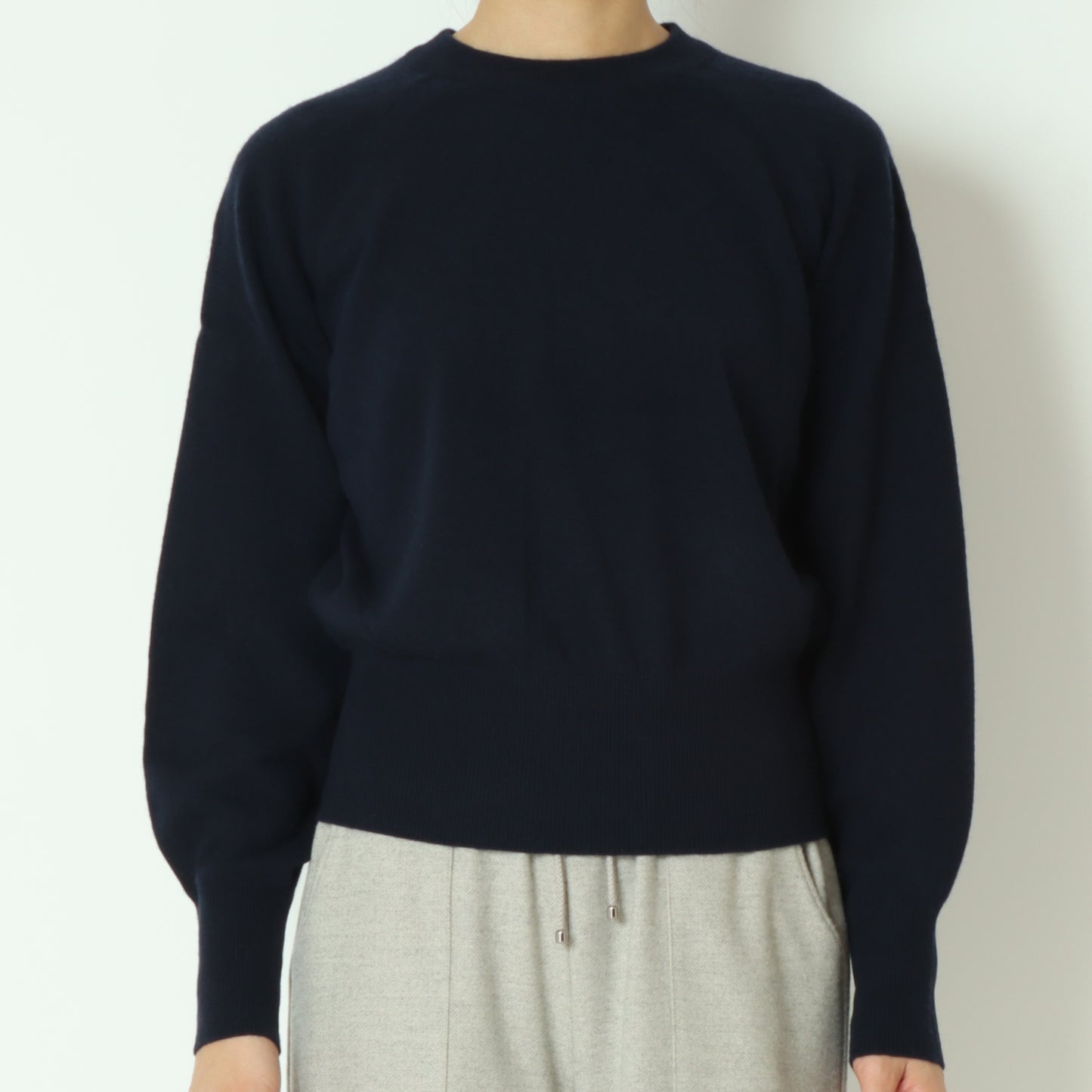 カシミヤ混クルーネックニット 45295011