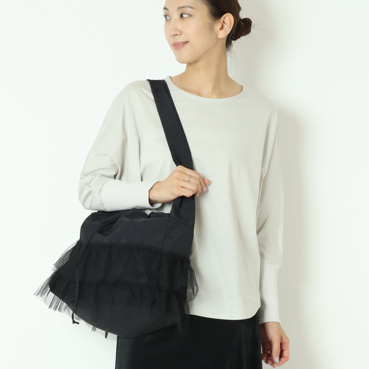 シフォンフリルショルダーバッグ 100000340