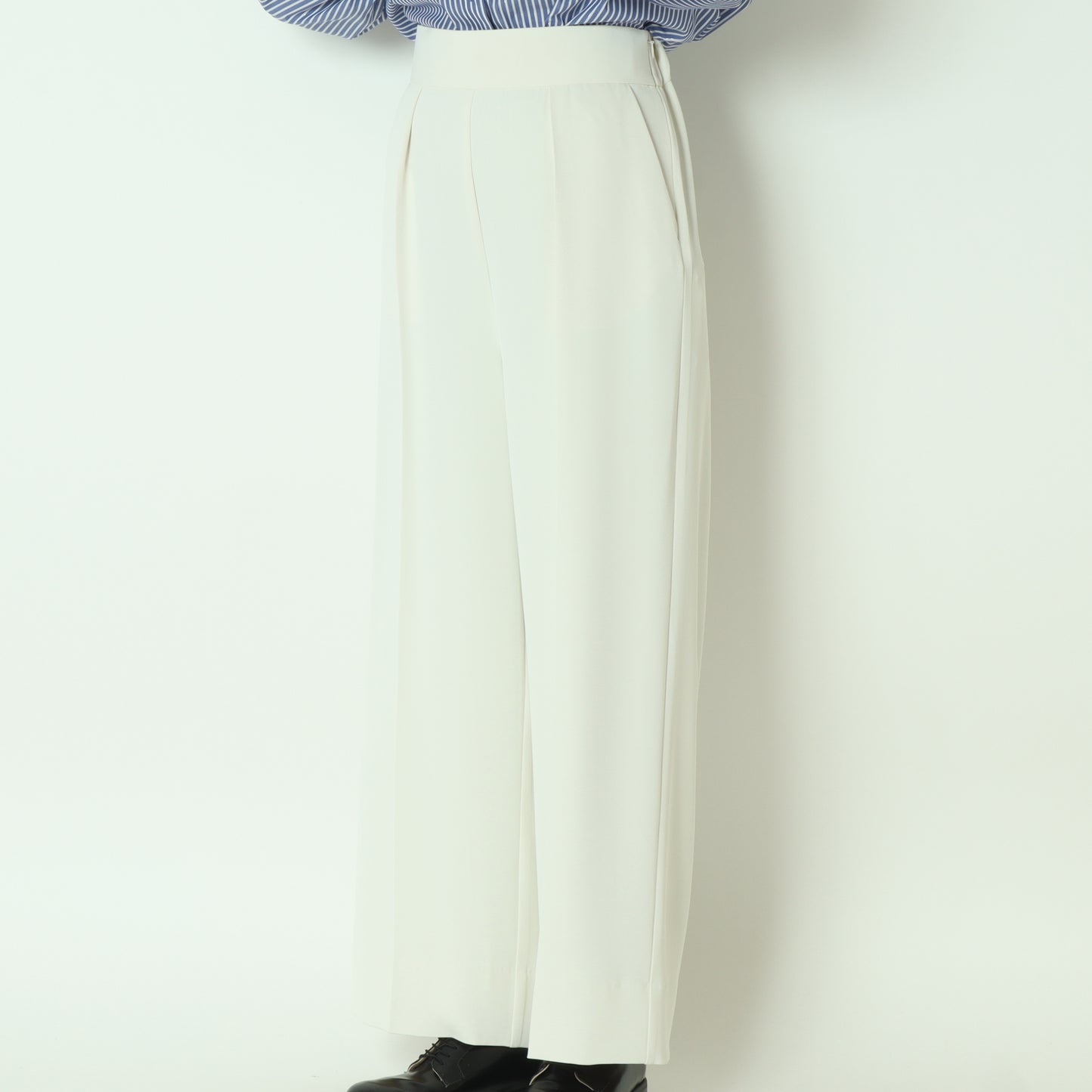 ワイドタックパンツ 80254903