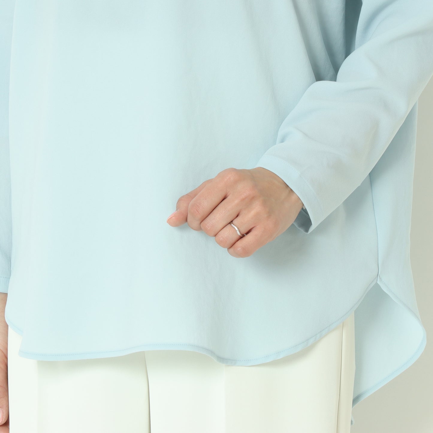ストレッチシフォンプルオーバーブラウス 80254715