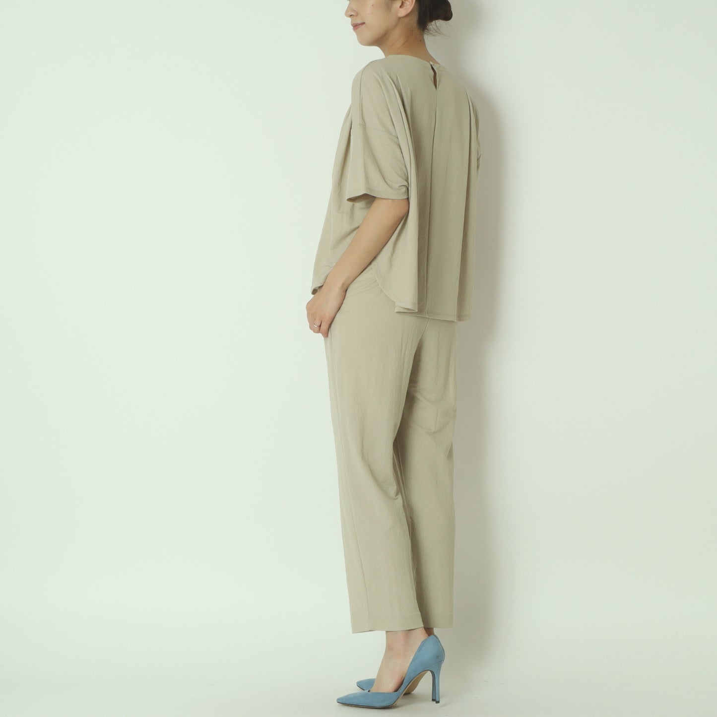 イージーテーパードパンツ 20255700