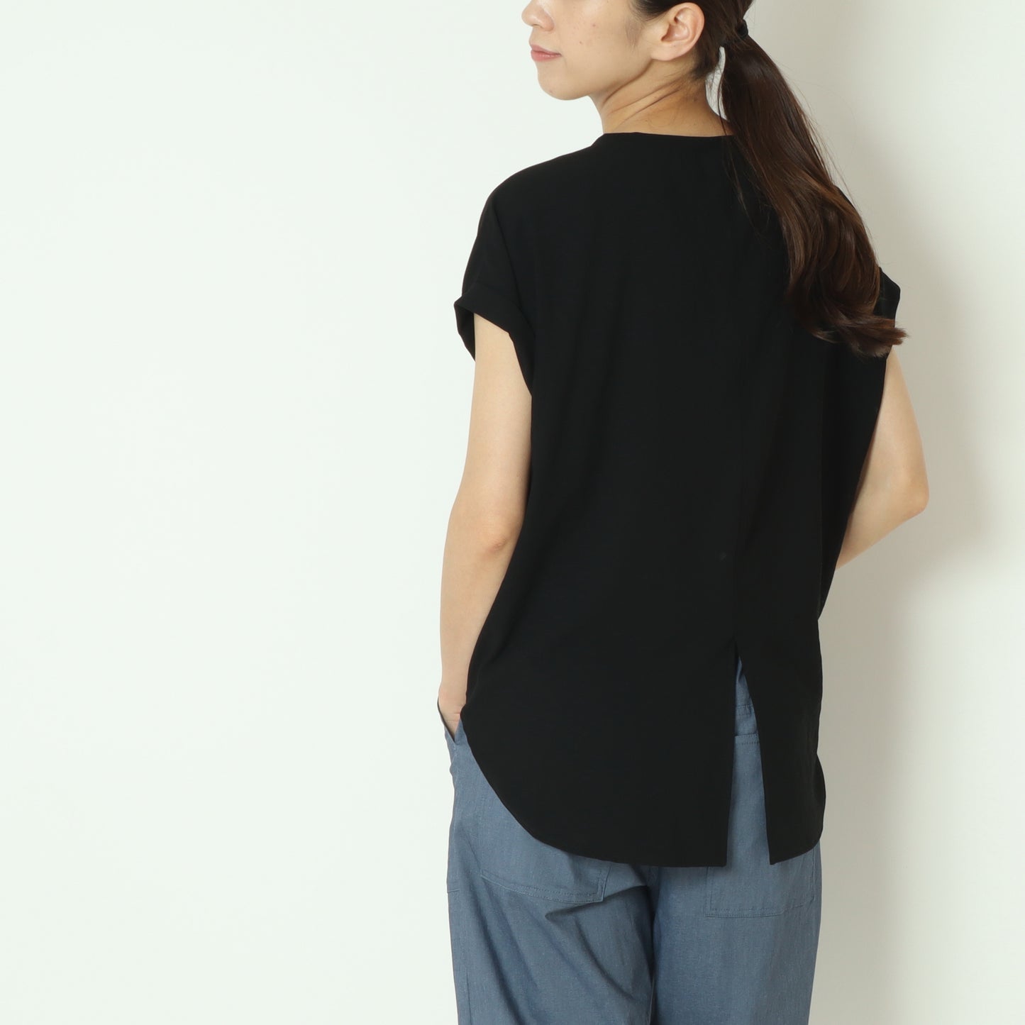 ストレッチシフォンバックスリット半袖ブラウス 80242204