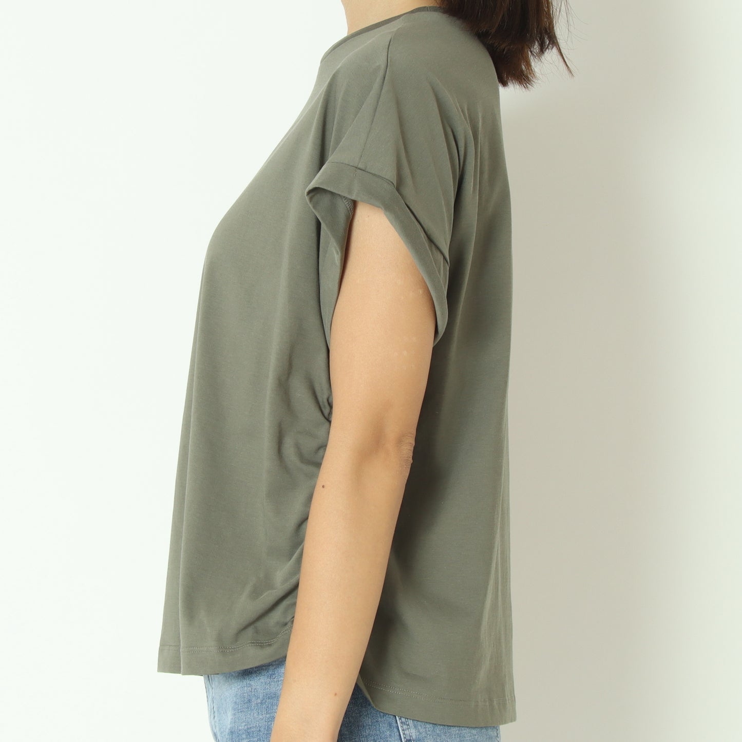 80255311 サイドゴムシャーリングTシャツ