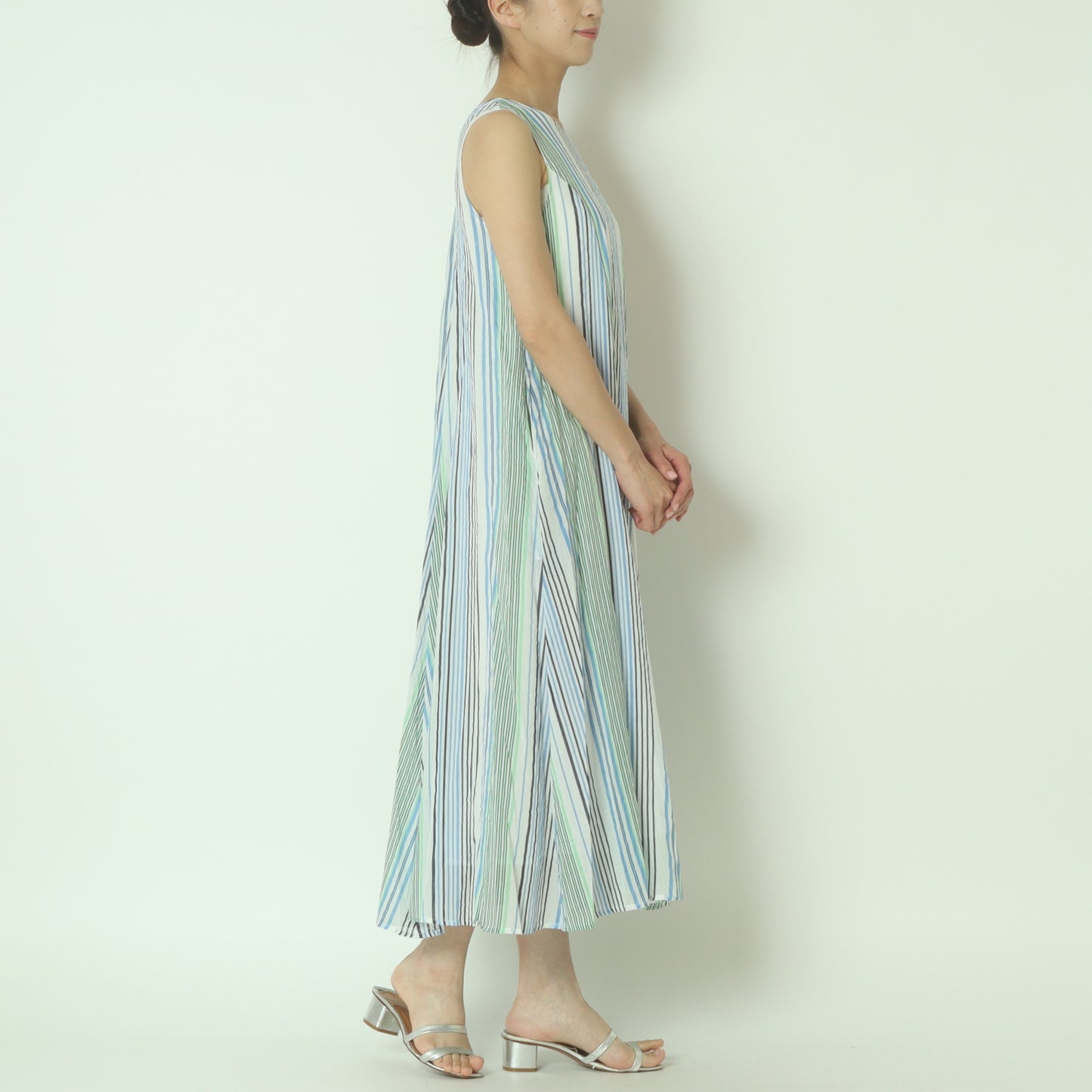 綿ボイル2WAYエアリーフレアワンピース 256VU0150