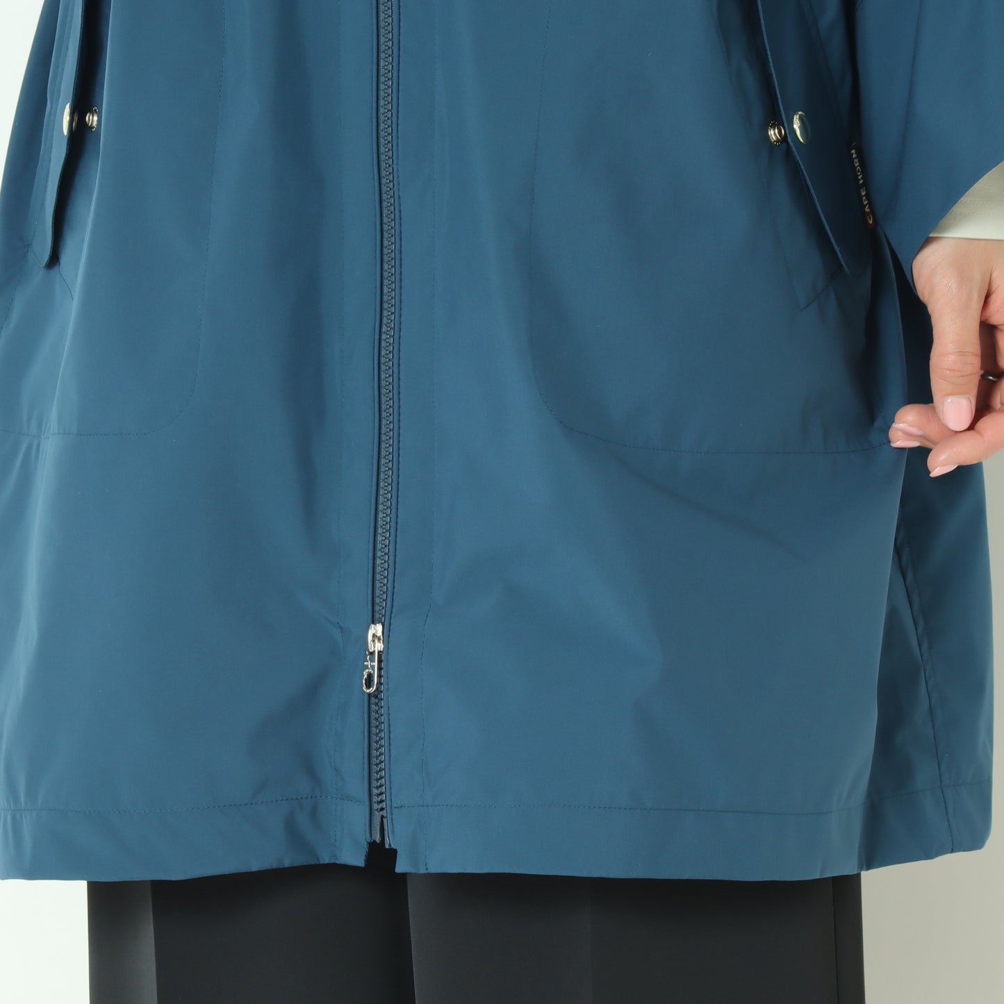 CAPE HORNフーデットコート A2532ALTAVISTA