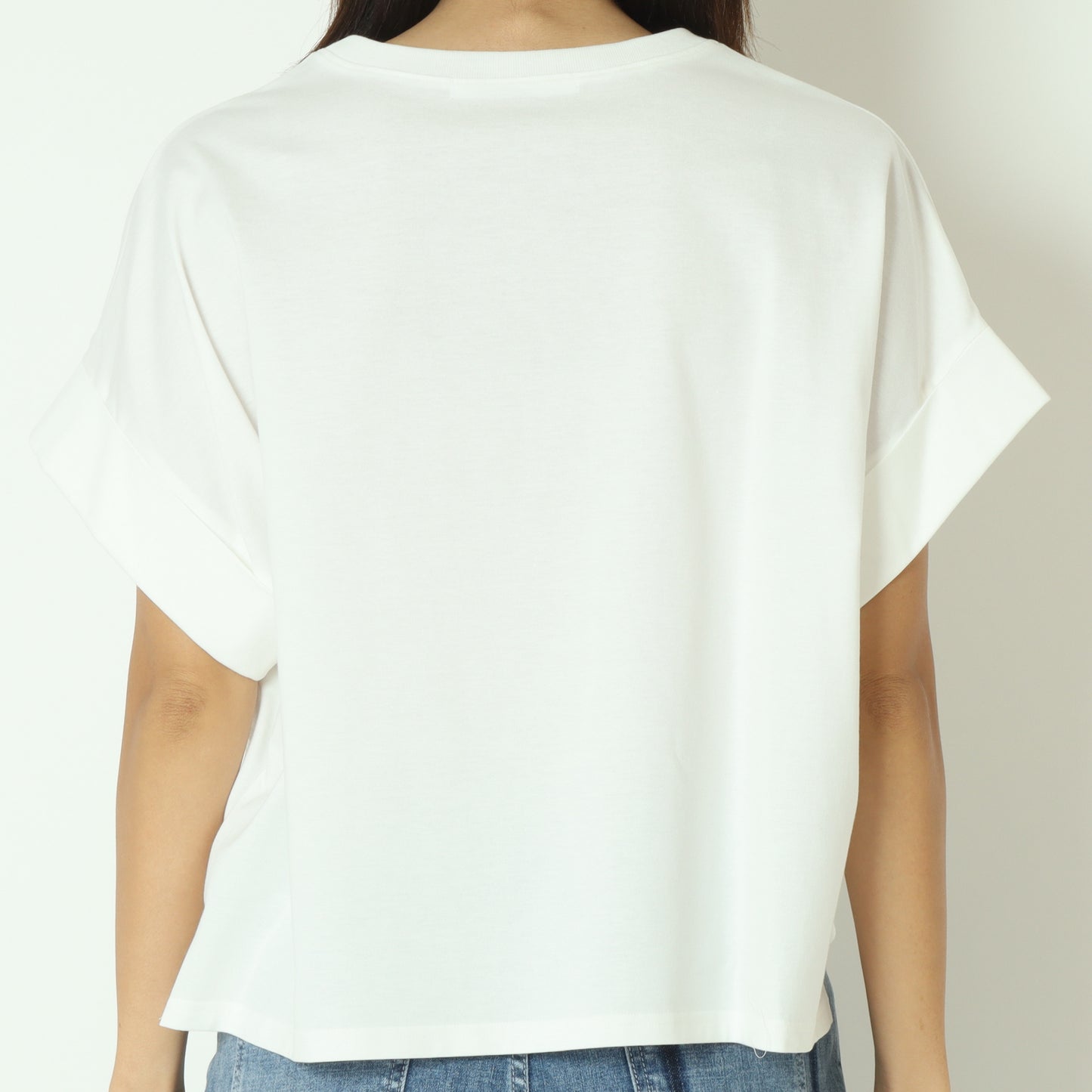 クロップド丈ロゴTシャツ55025614