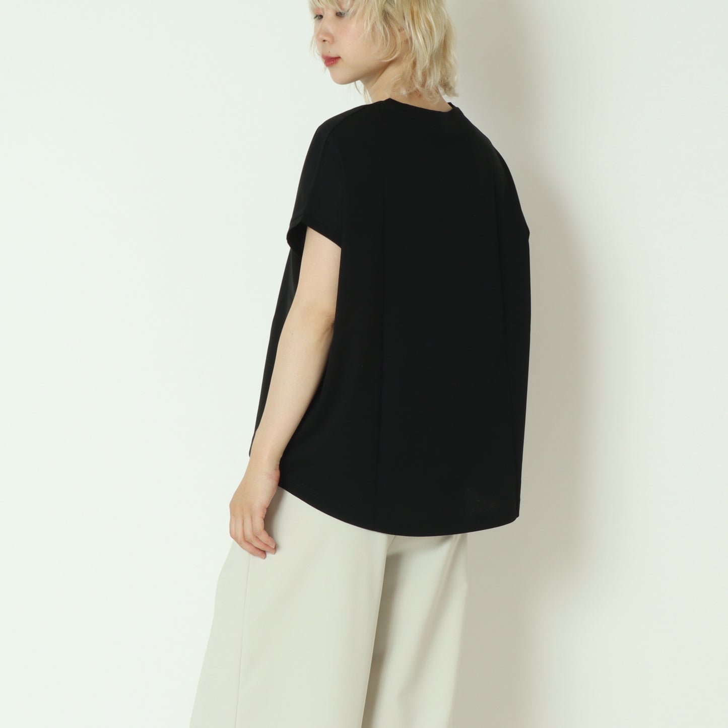 ラインストーンロゴカットソー623716