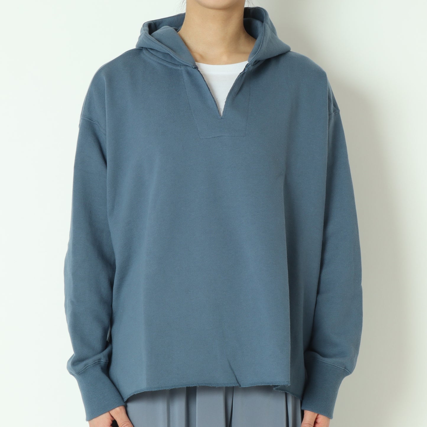 セーラーカラースウェットシャツ BO25-919T