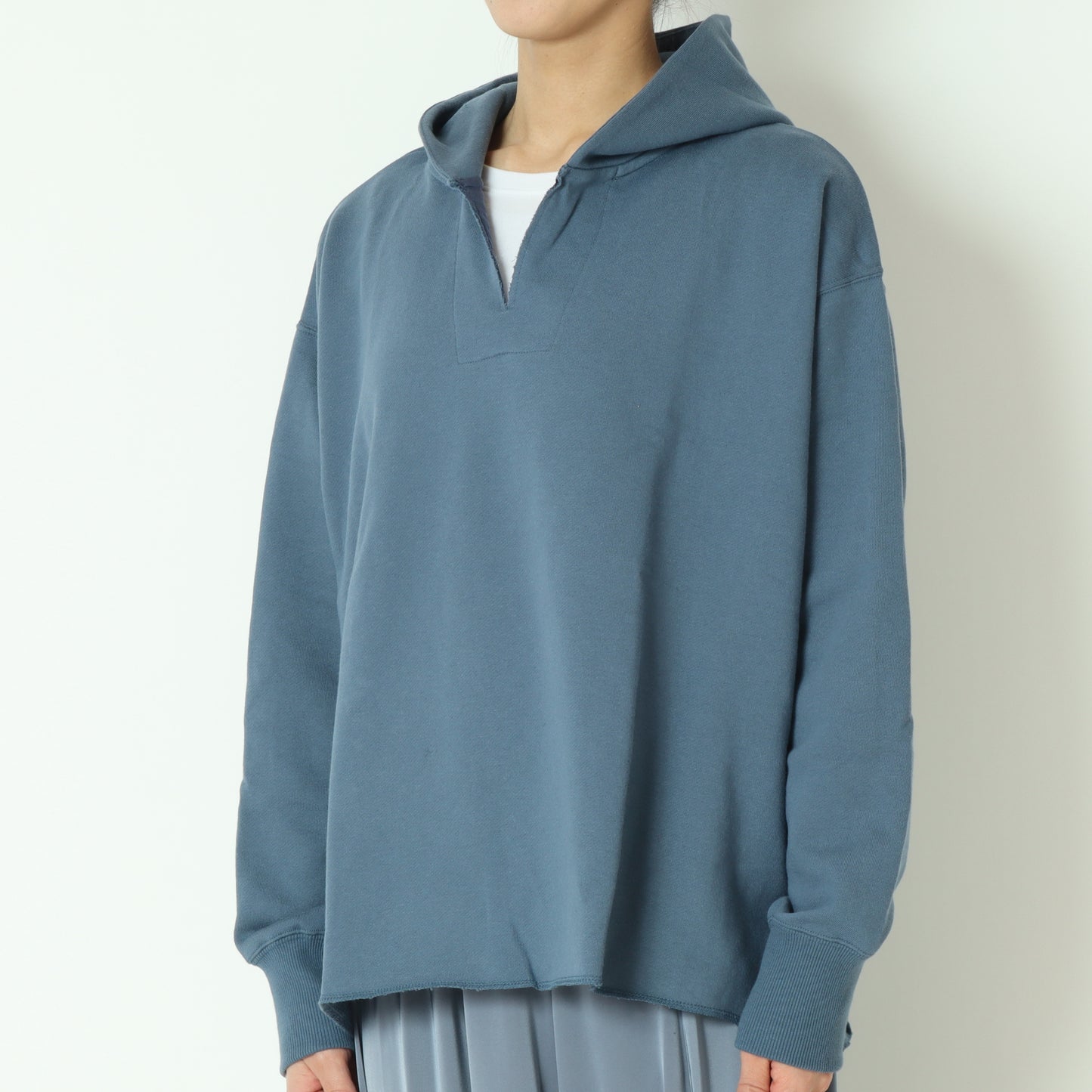 セーラーカラースウェットシャツ BO25-919T