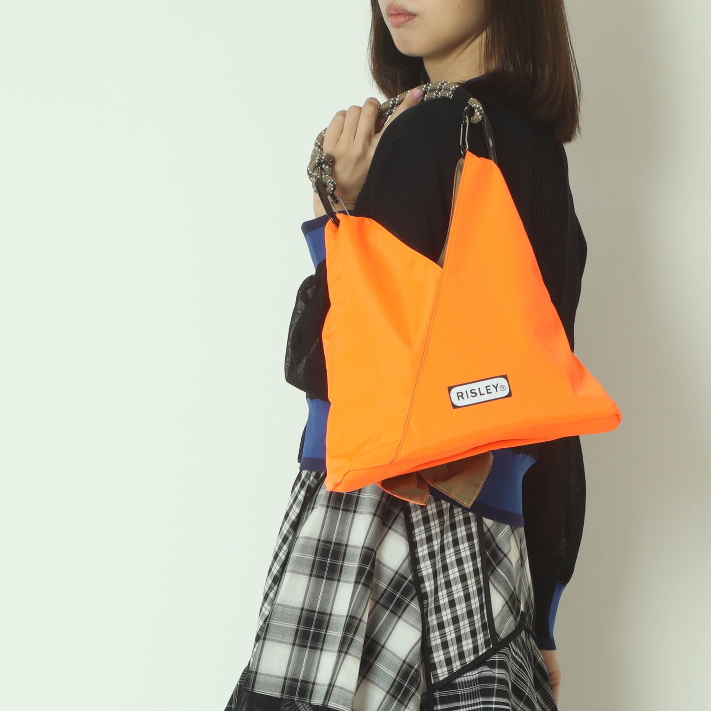 RISLEY×OUTDOORトライアングルミニフリルバッグ R2501TFB37