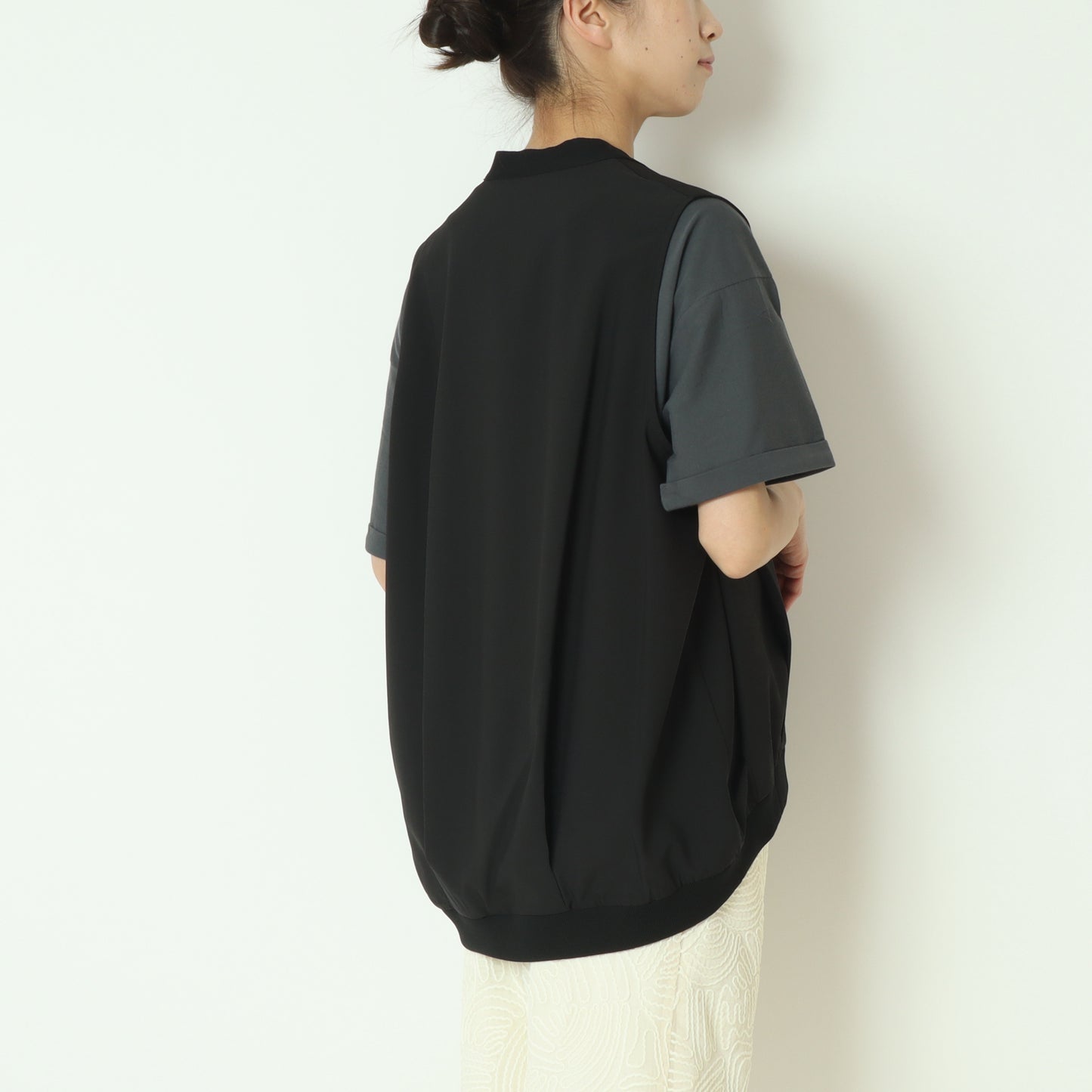 裾タック入りコクーンベスト 712701