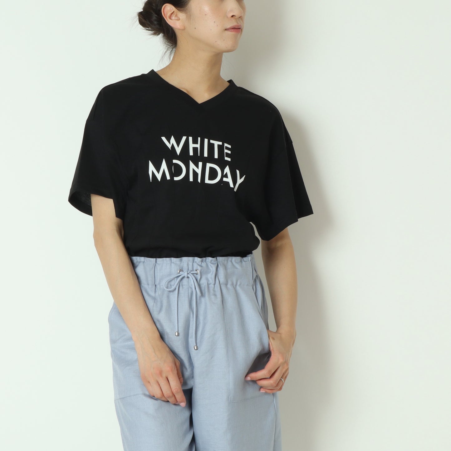 ロゴタックTシャツ H525118