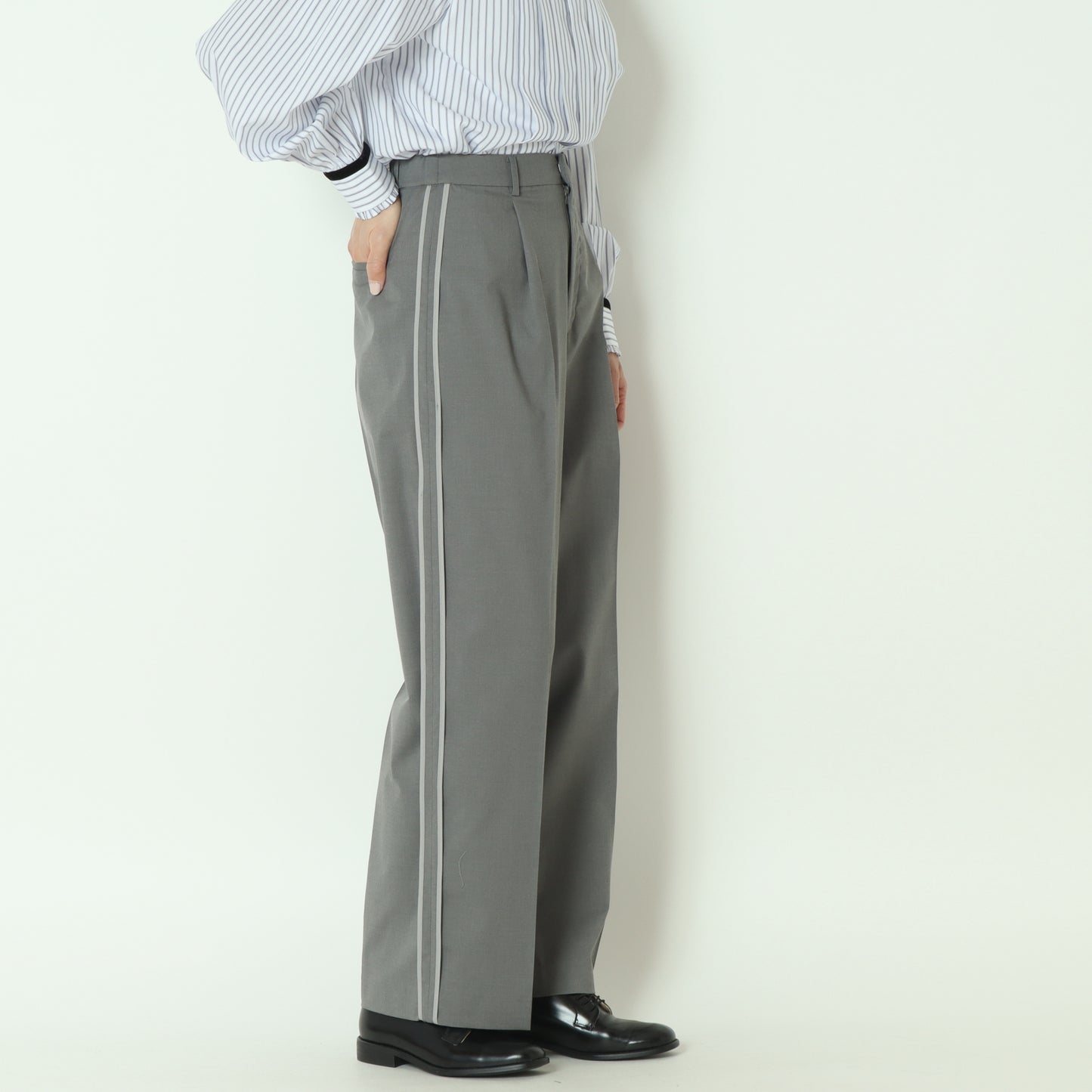 サイドライン ストレッチツイル パンツ 251A1305