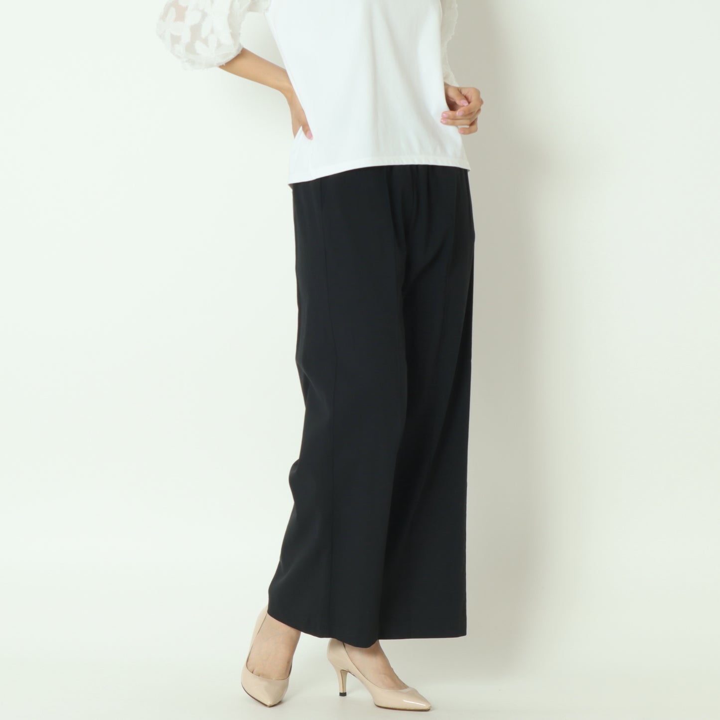センタープレスワイドパンツ 520206