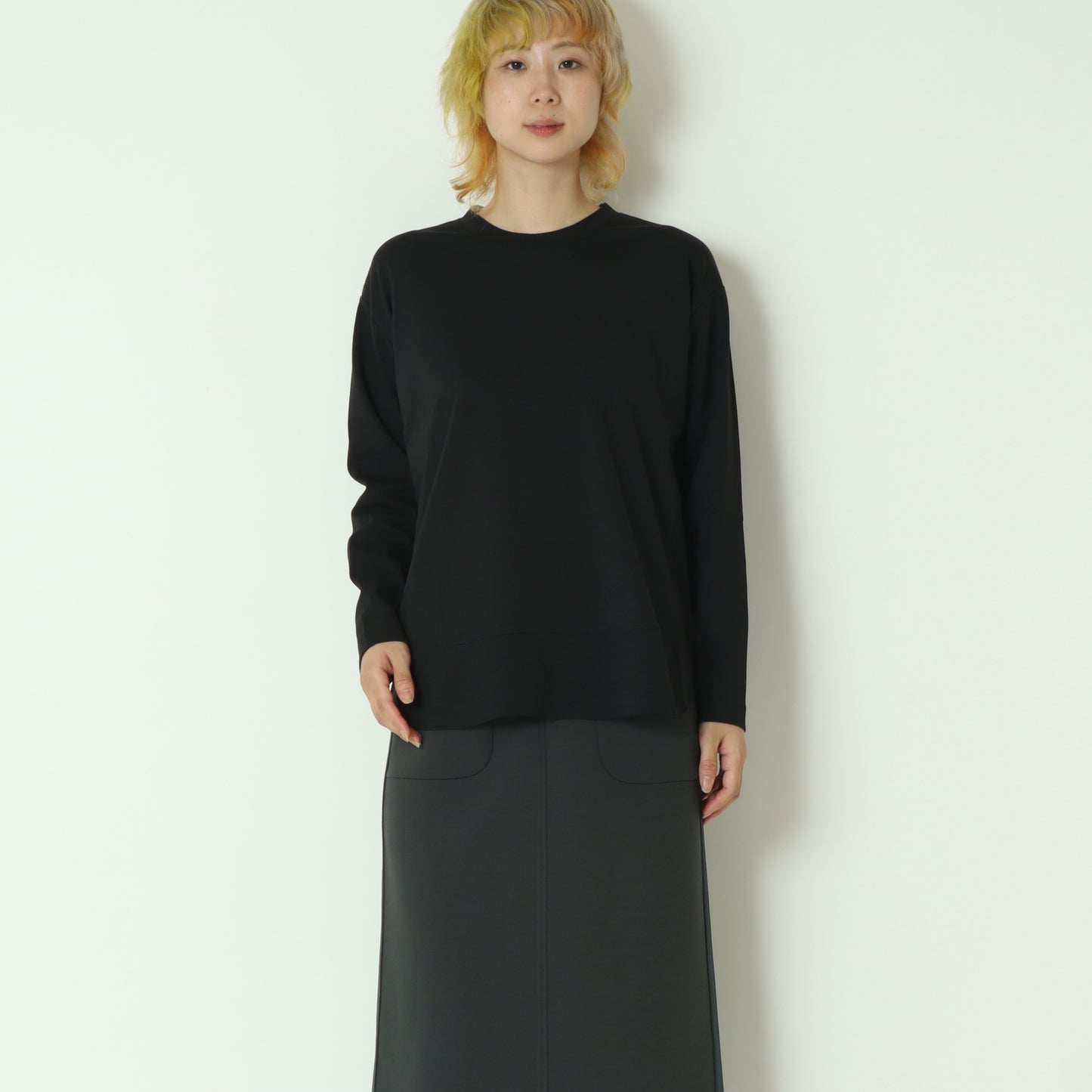 裾切替長袖カットソー 80990210-2