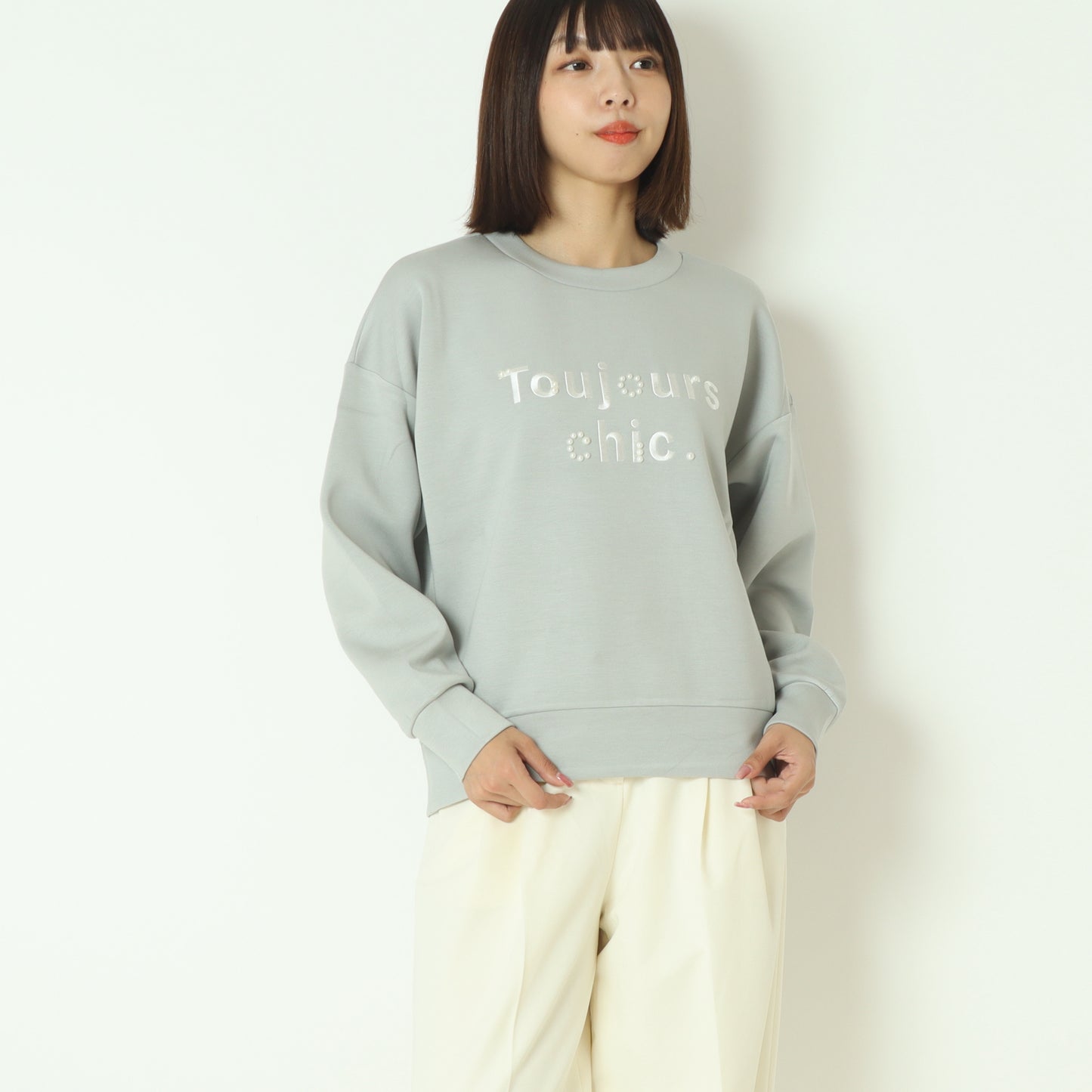 サイドタックパールロゴプルオーバー 7551003