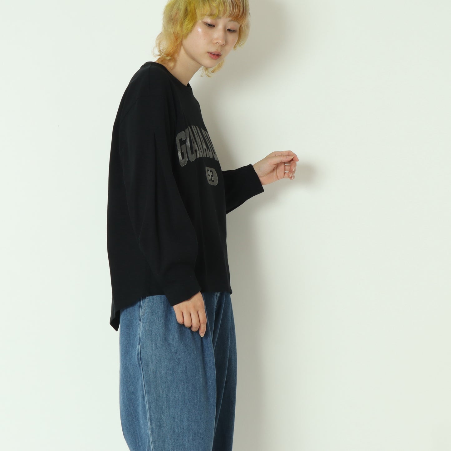 ロゴプリントバックスリットロンT 532923