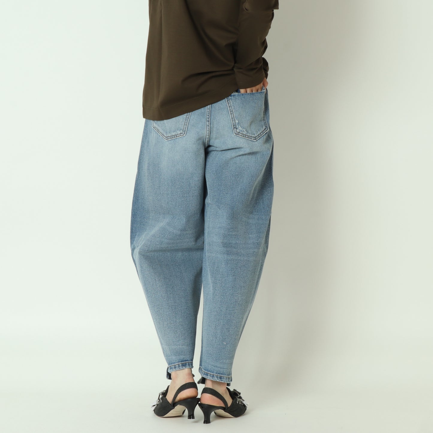 カーブシームデニムパンツ Y234-31041