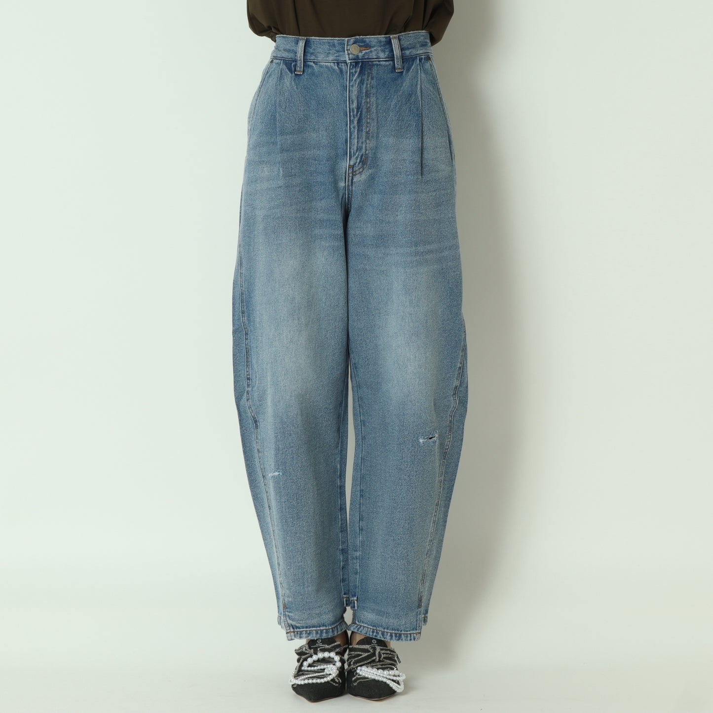 カーブシームデニムパンツ Y234-31041