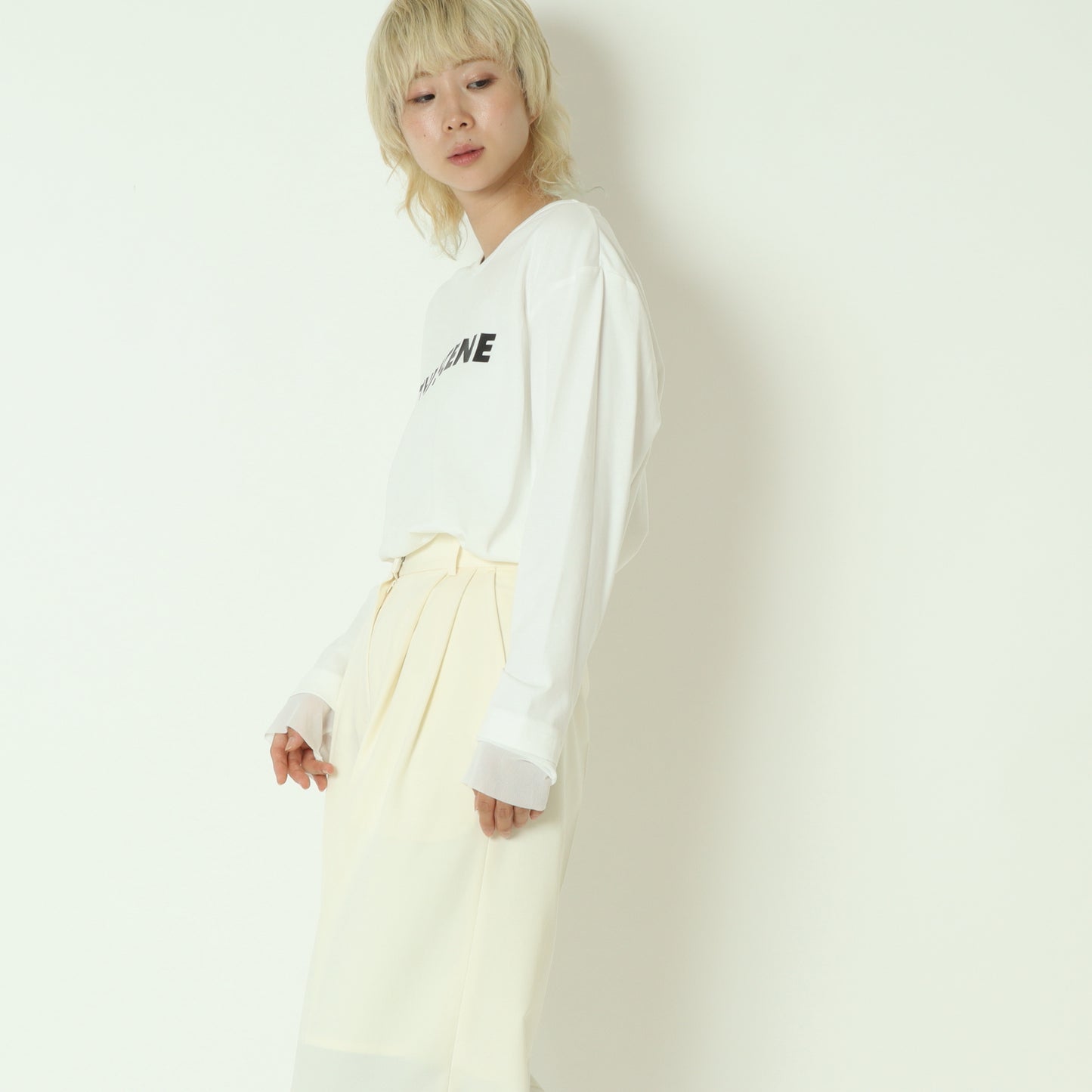 チュールスリーブロゴロンT 504362