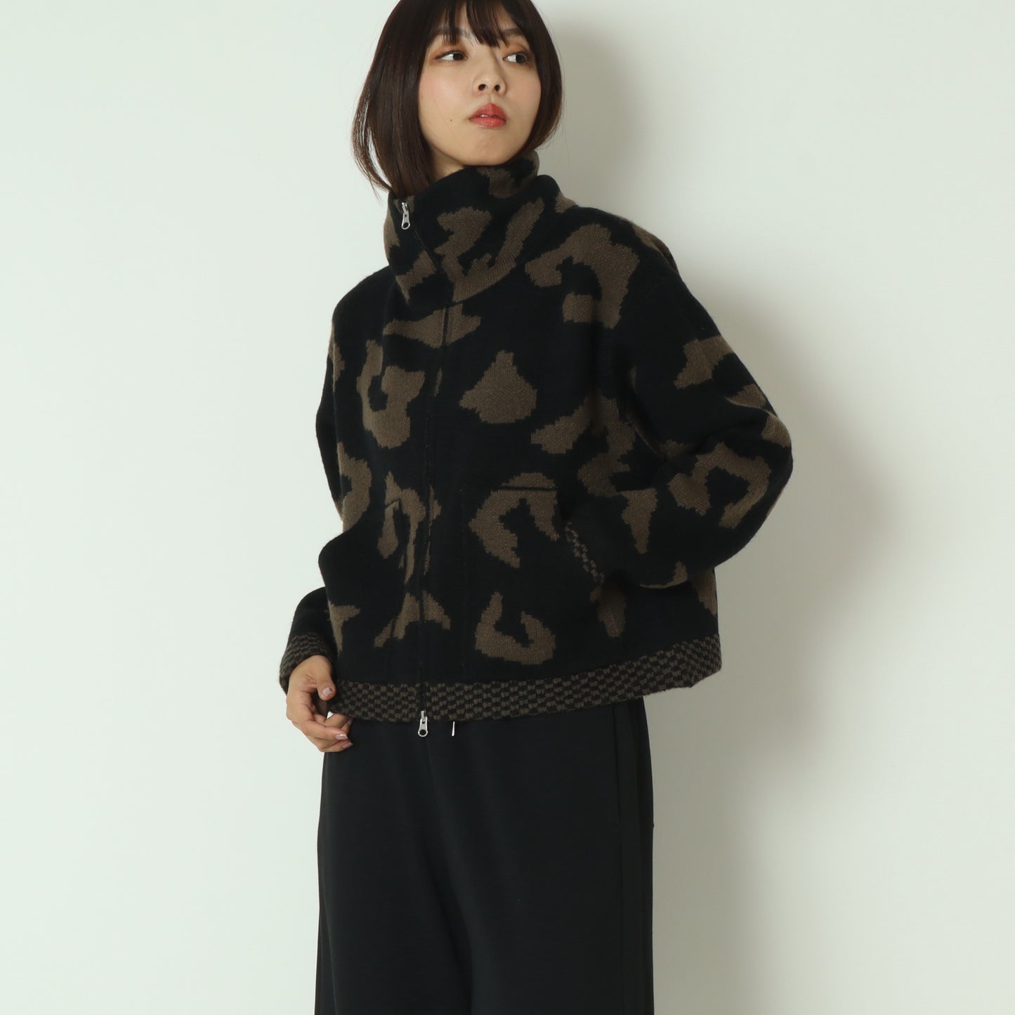 ジャガードニットブルゾン MGKN-25130-A