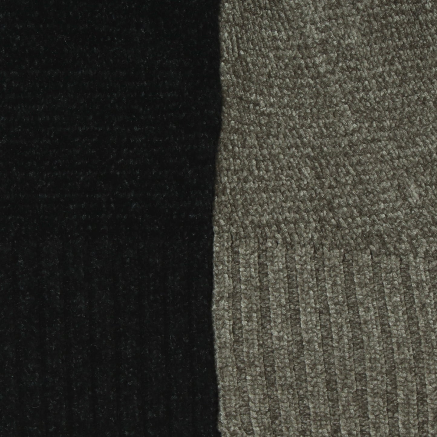 モール配色Vネックニット 523818