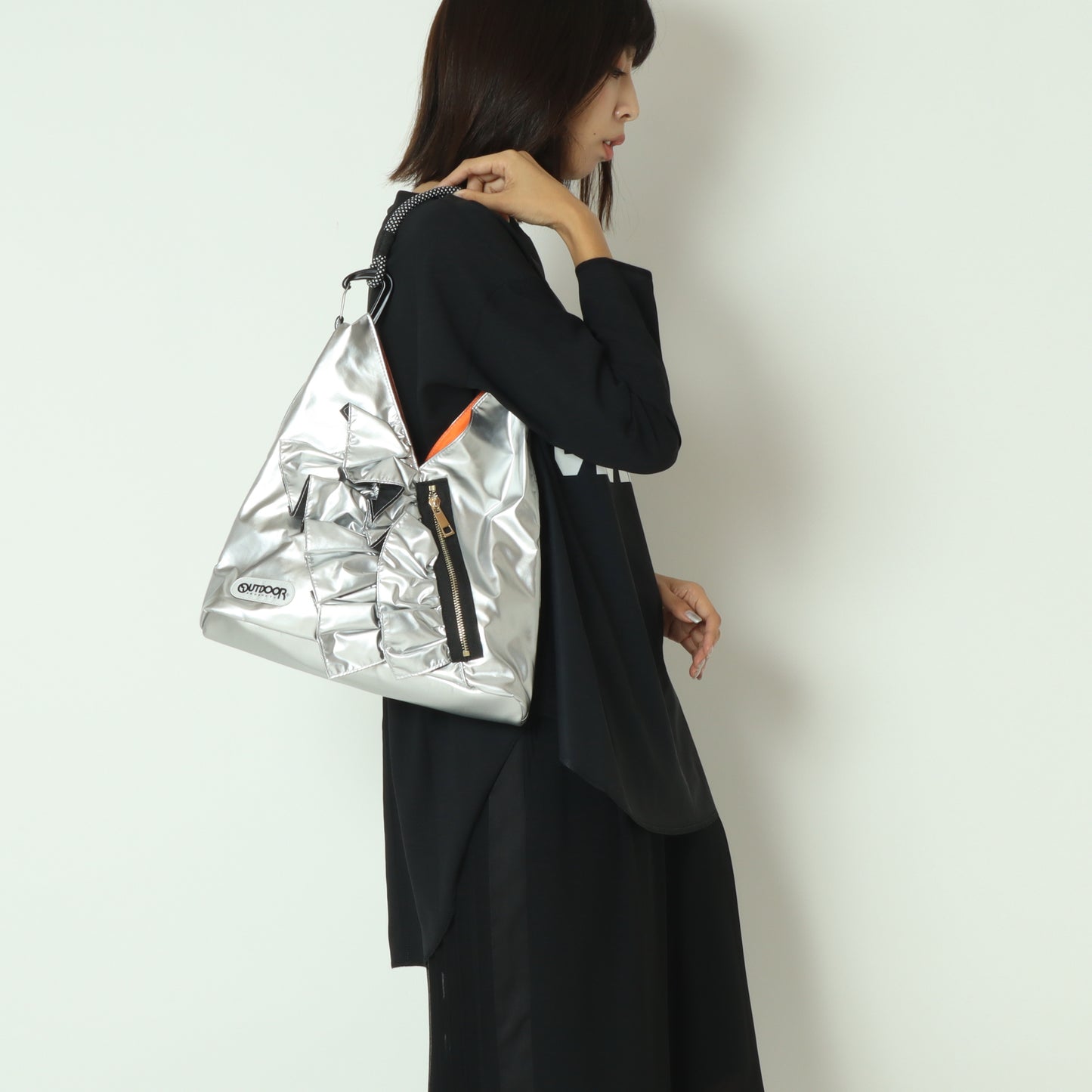 RISLEY×OUTDOORトライアングルミニフリルバッグ R2501TFB37