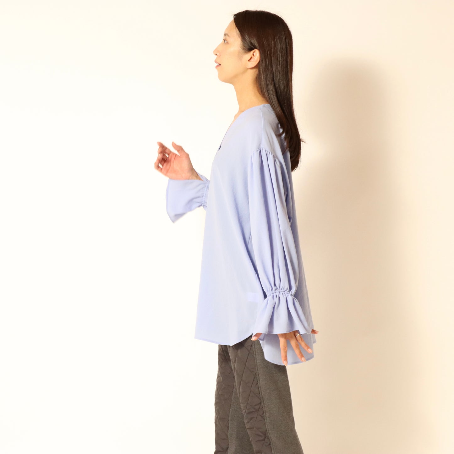 ストレッチシフォンワイドVネックブラウス 809408