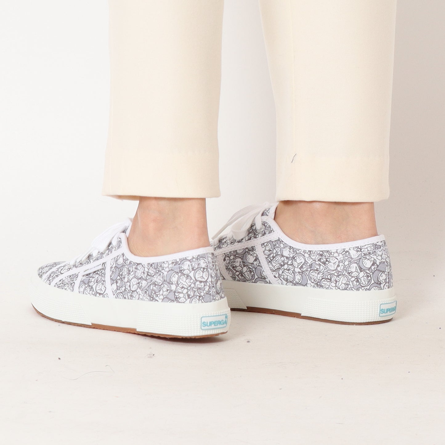 スペルガ ドラえもん コラボ 2750 スニーカー SUPERGA 2750 I'M DORAEMON
31-3A4138