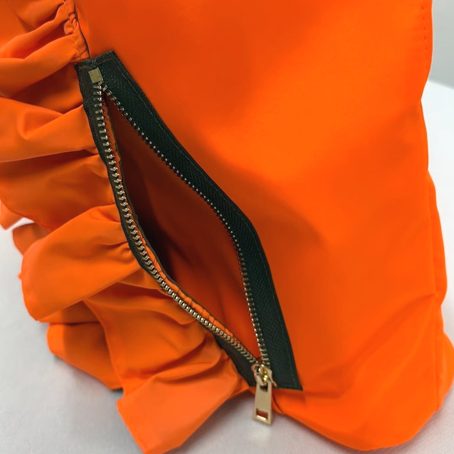 RISLEY×OUTDOORトライアングルミニフリルバッグ R2501TFB37