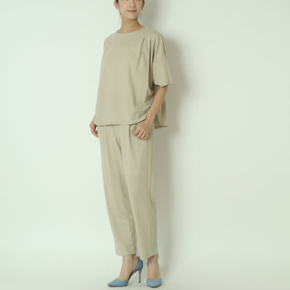 イージーテーパードパンツ　20255700