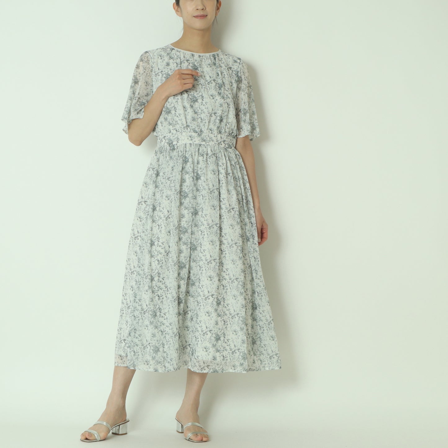 花柄シフォンワンピース　8556029