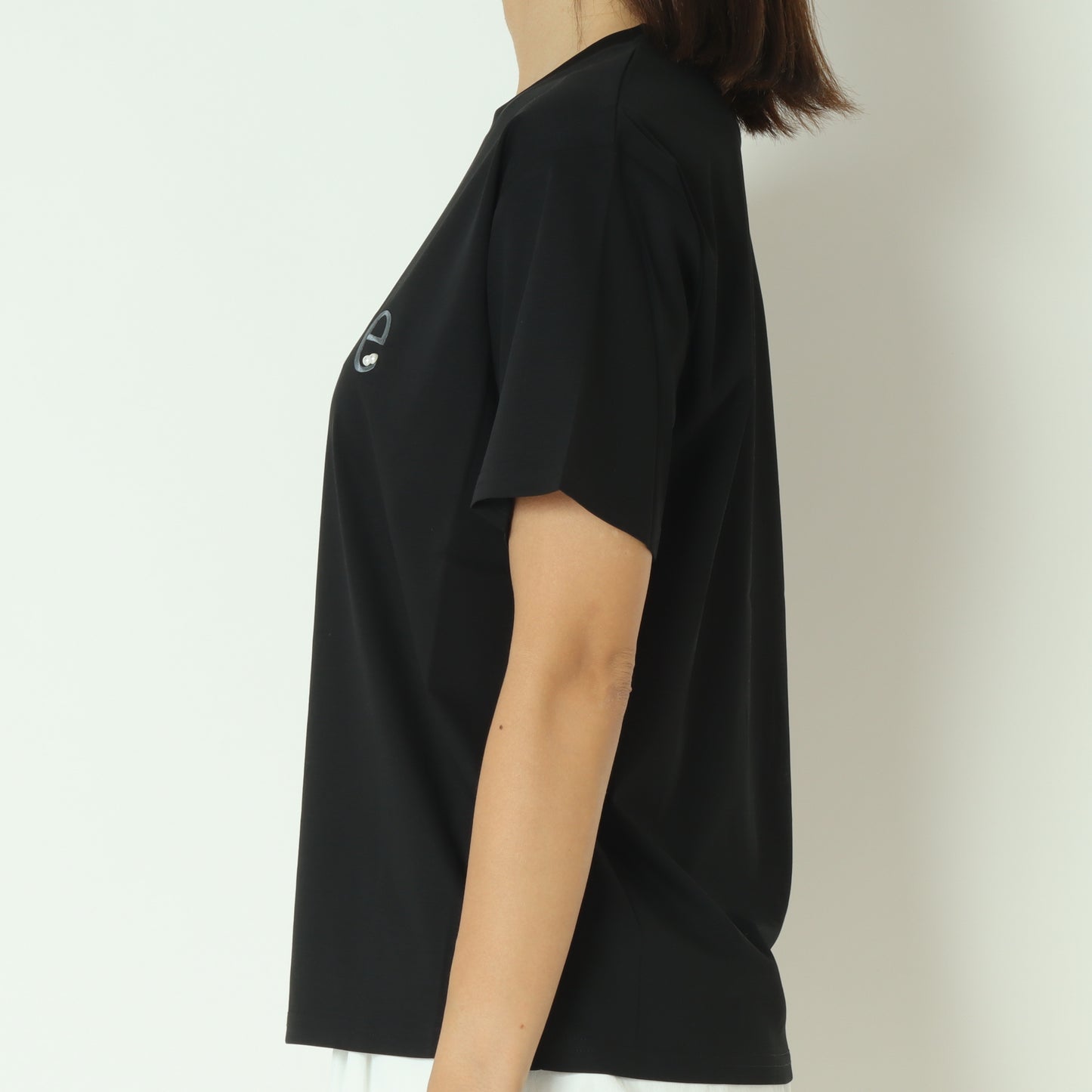 7511011 パールロゴショートスリーブクルーTシャツ