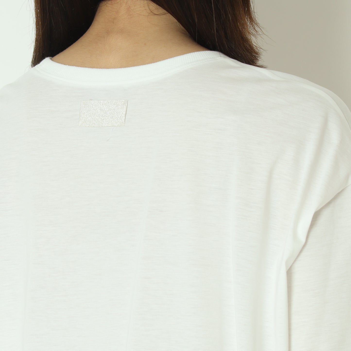 511934 フロントロゴTシャツ