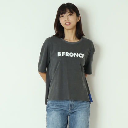 511934 フロントロゴTシャツ