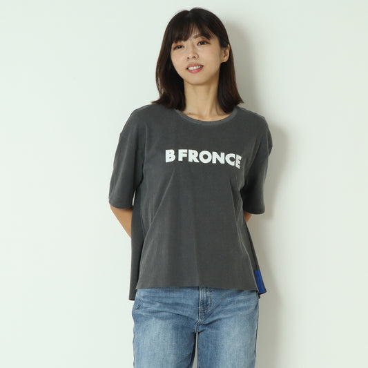 511934 フロントロゴTシャツ